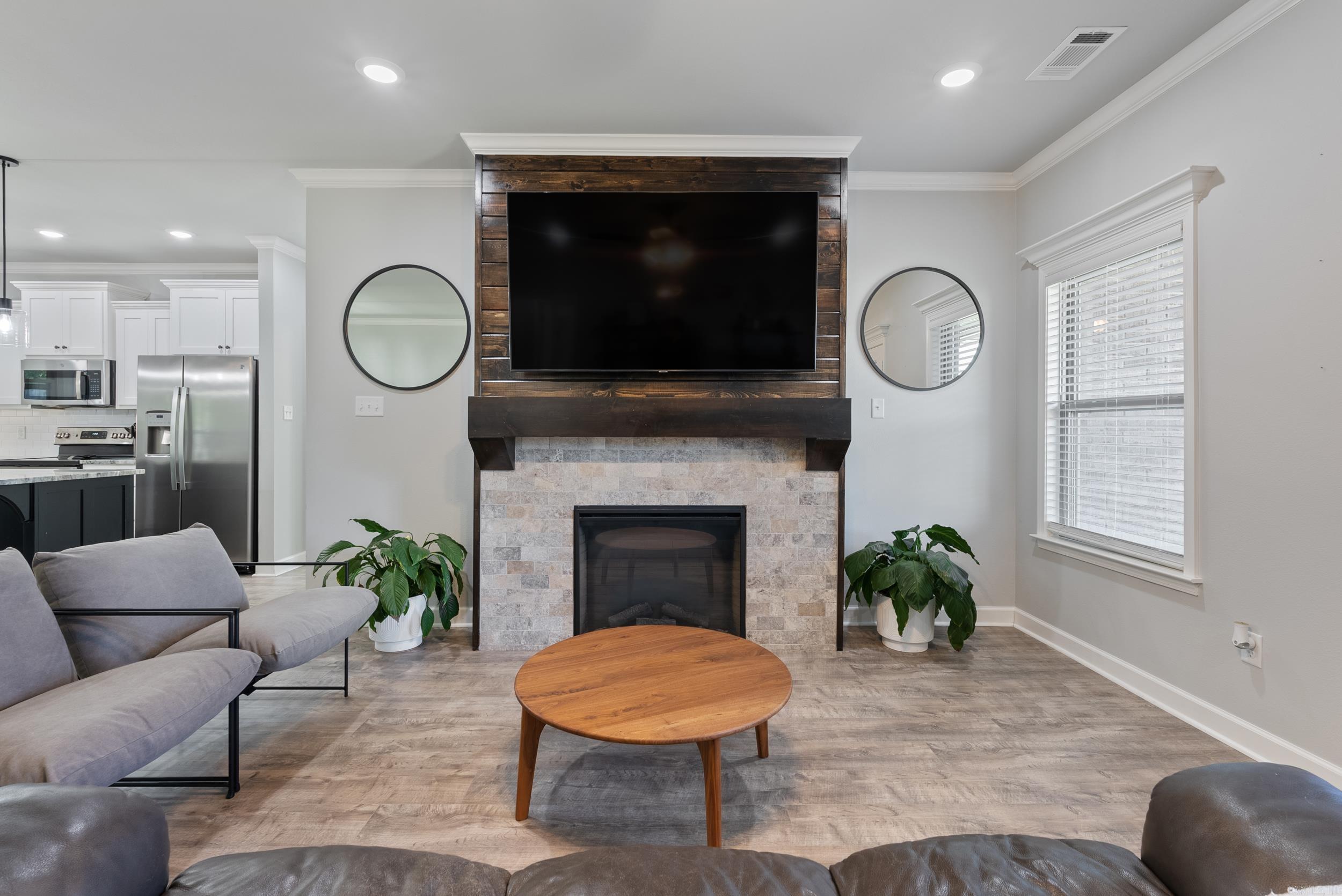 AUTUMN BROOKE - Residential