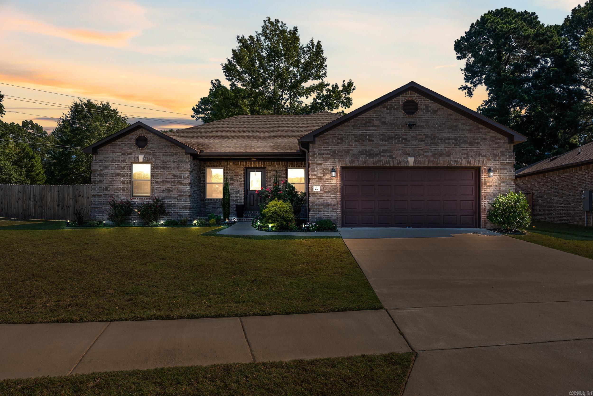 AUTUMN BROOKE - Residential