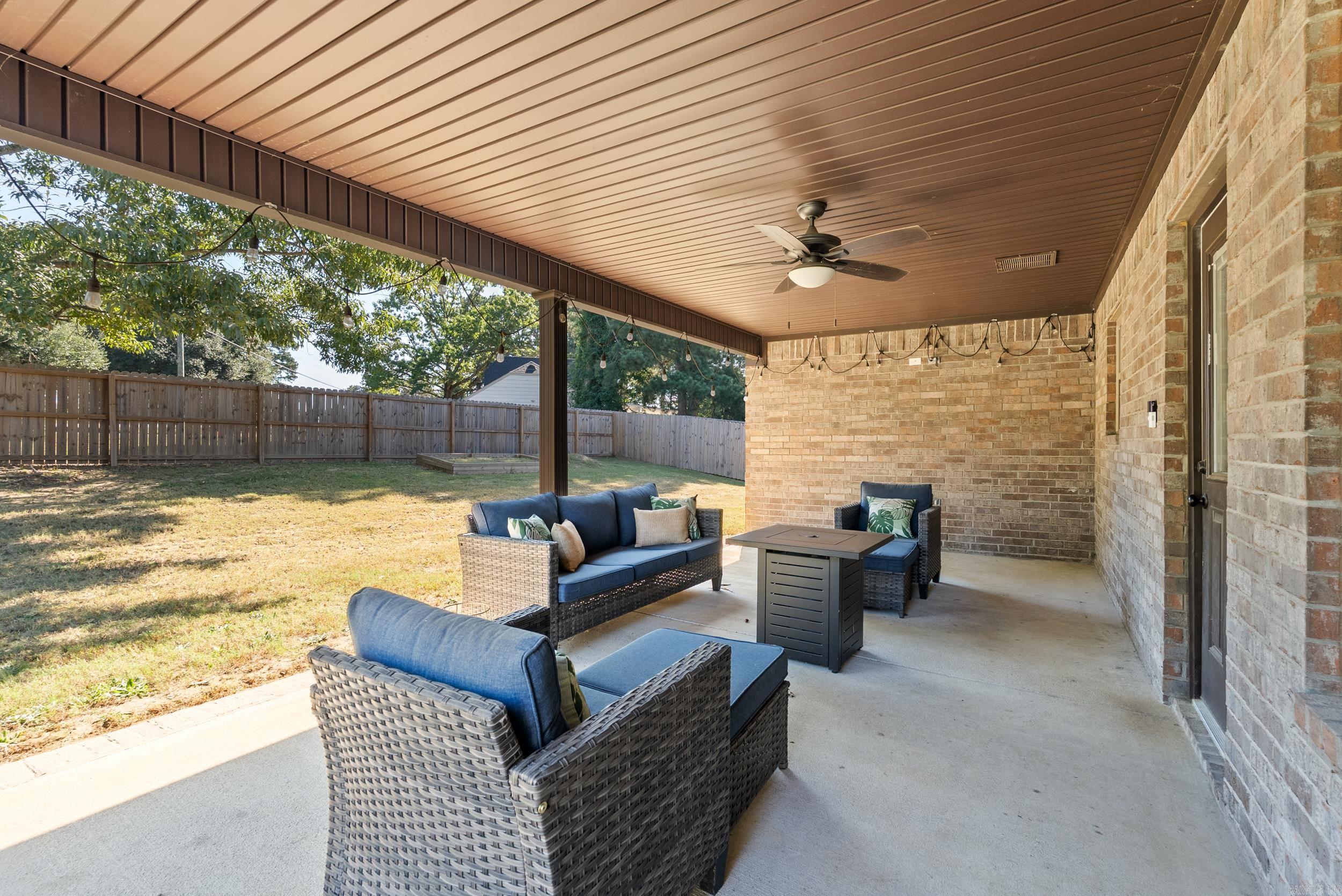 AUTUMN BROOKE - Residential