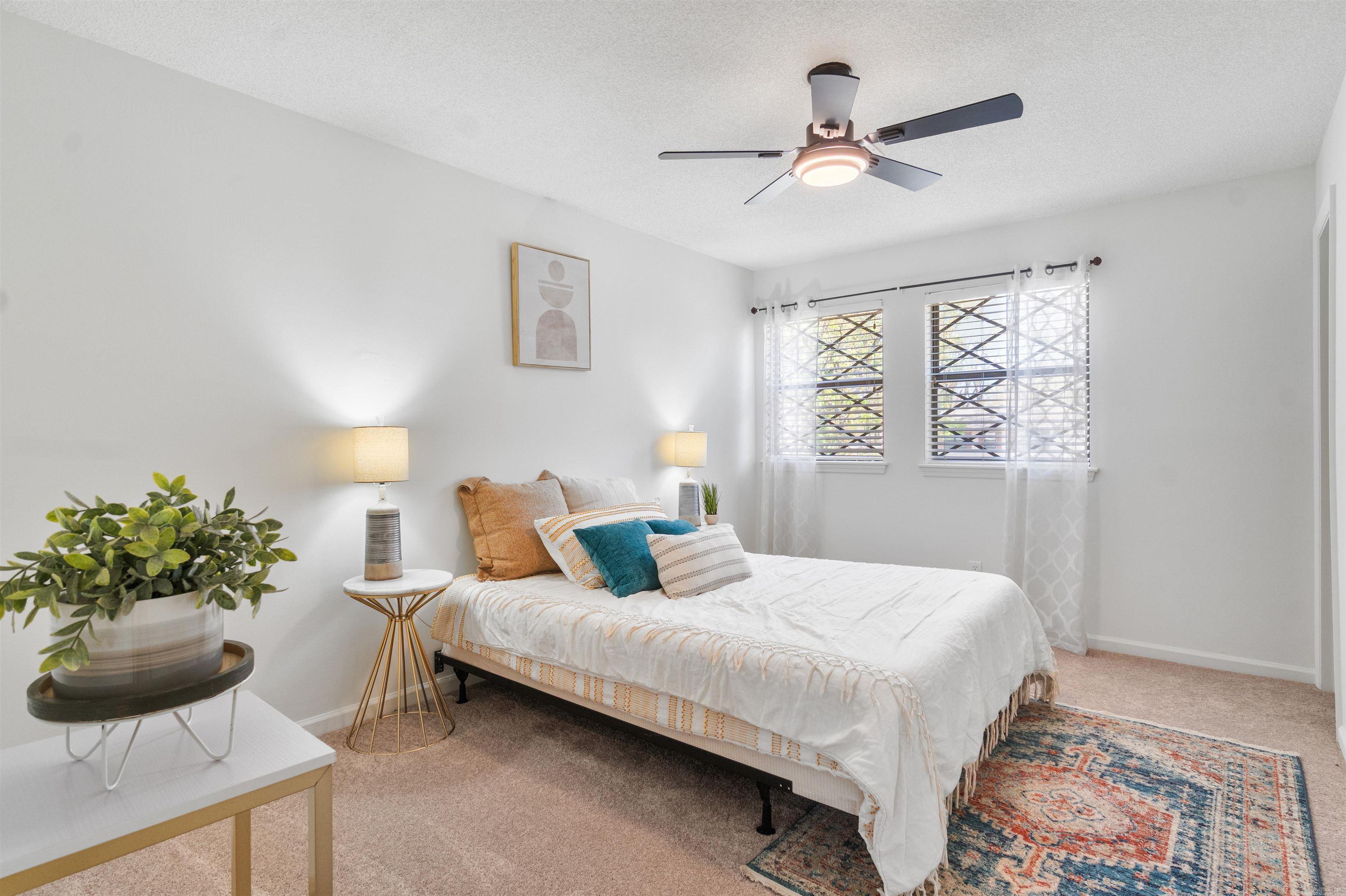 LAKEWOOD NE - Residential