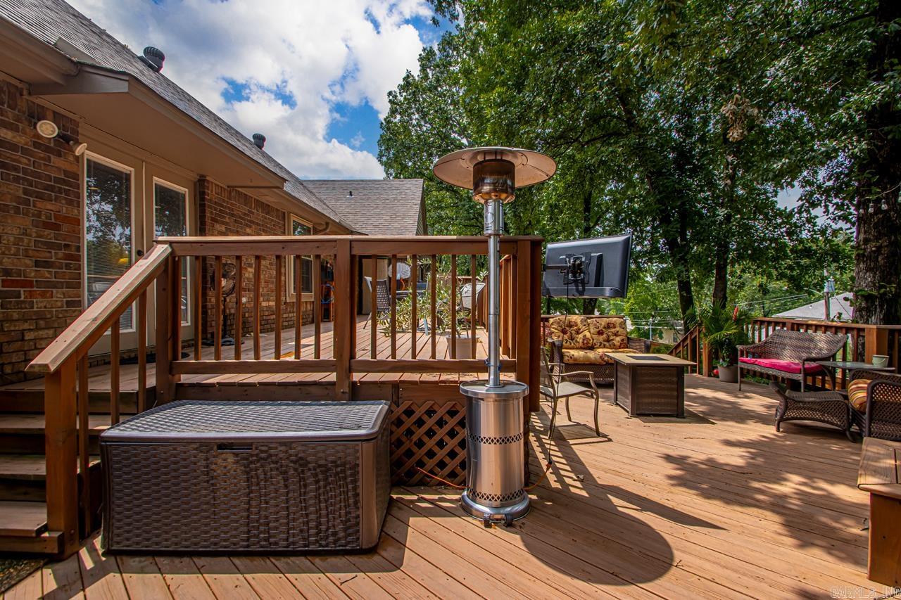 LAKEWOOD - Residential