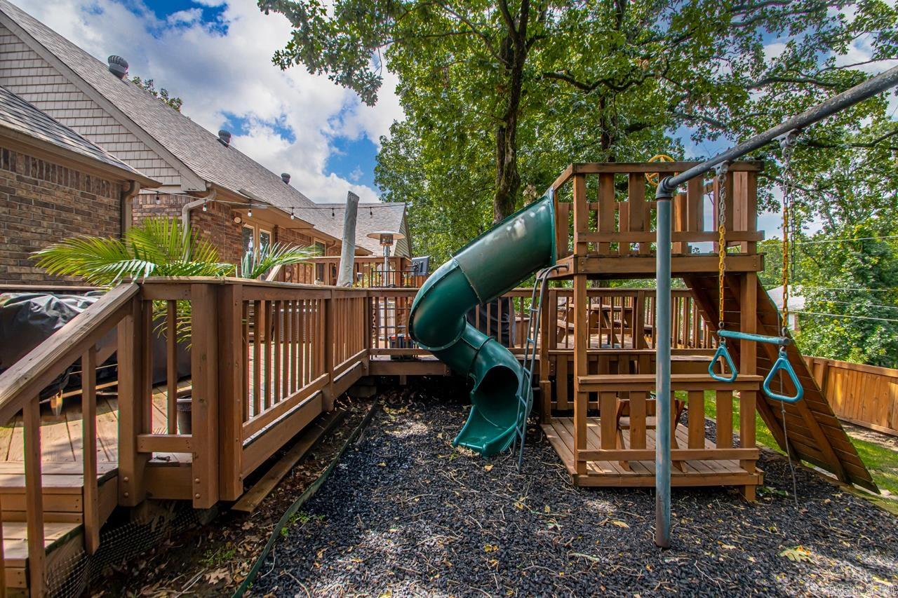 LAKEWOOD - Residential