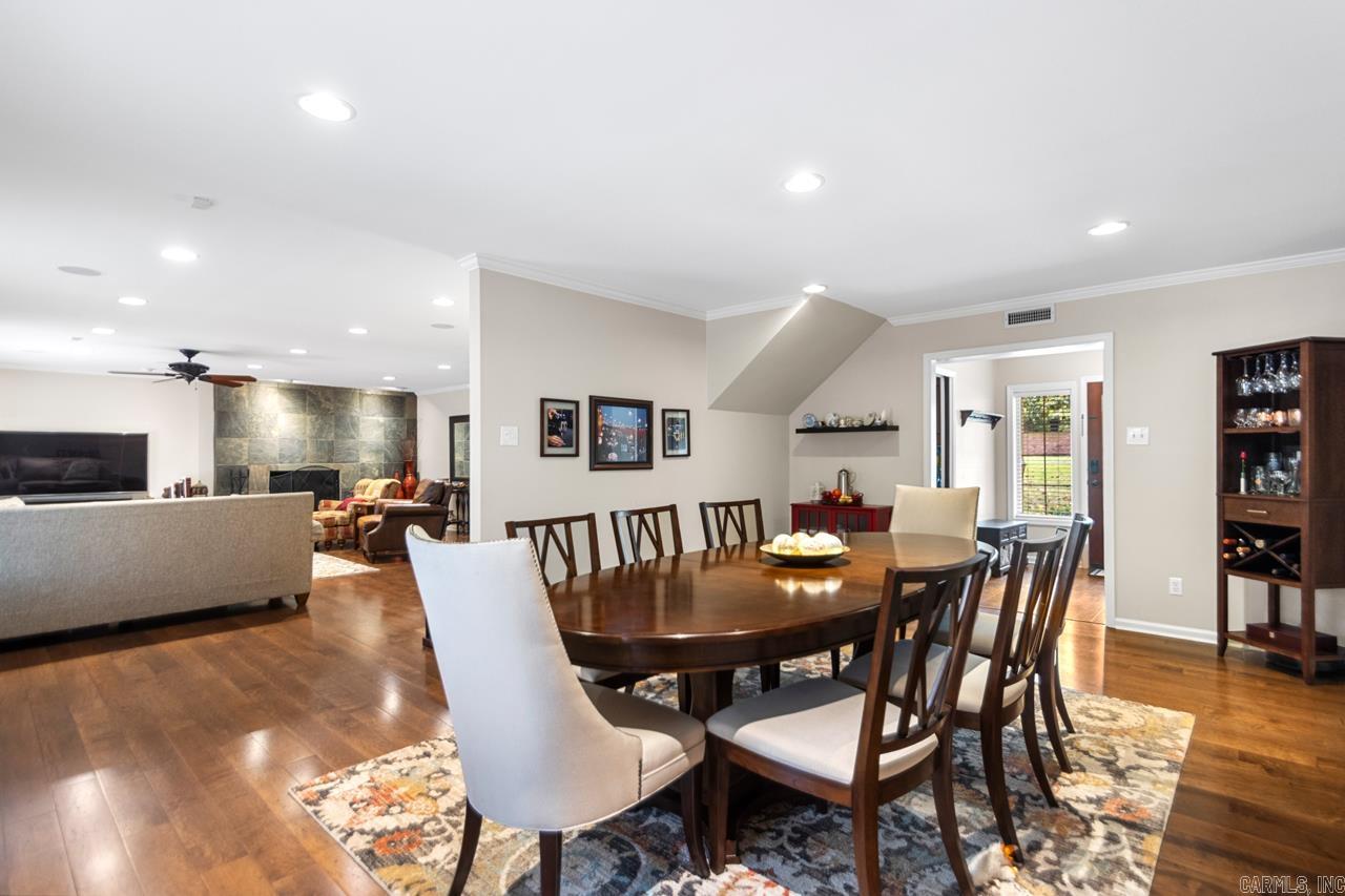 LAKEWOOD - Residential