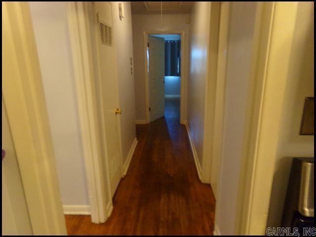 Ellis Acres - Residential Lease