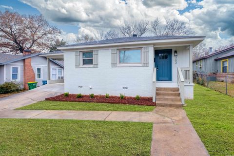 Photo of 702 S Maple Street, Little Rock, AR 72205 (MLS # 25049803)