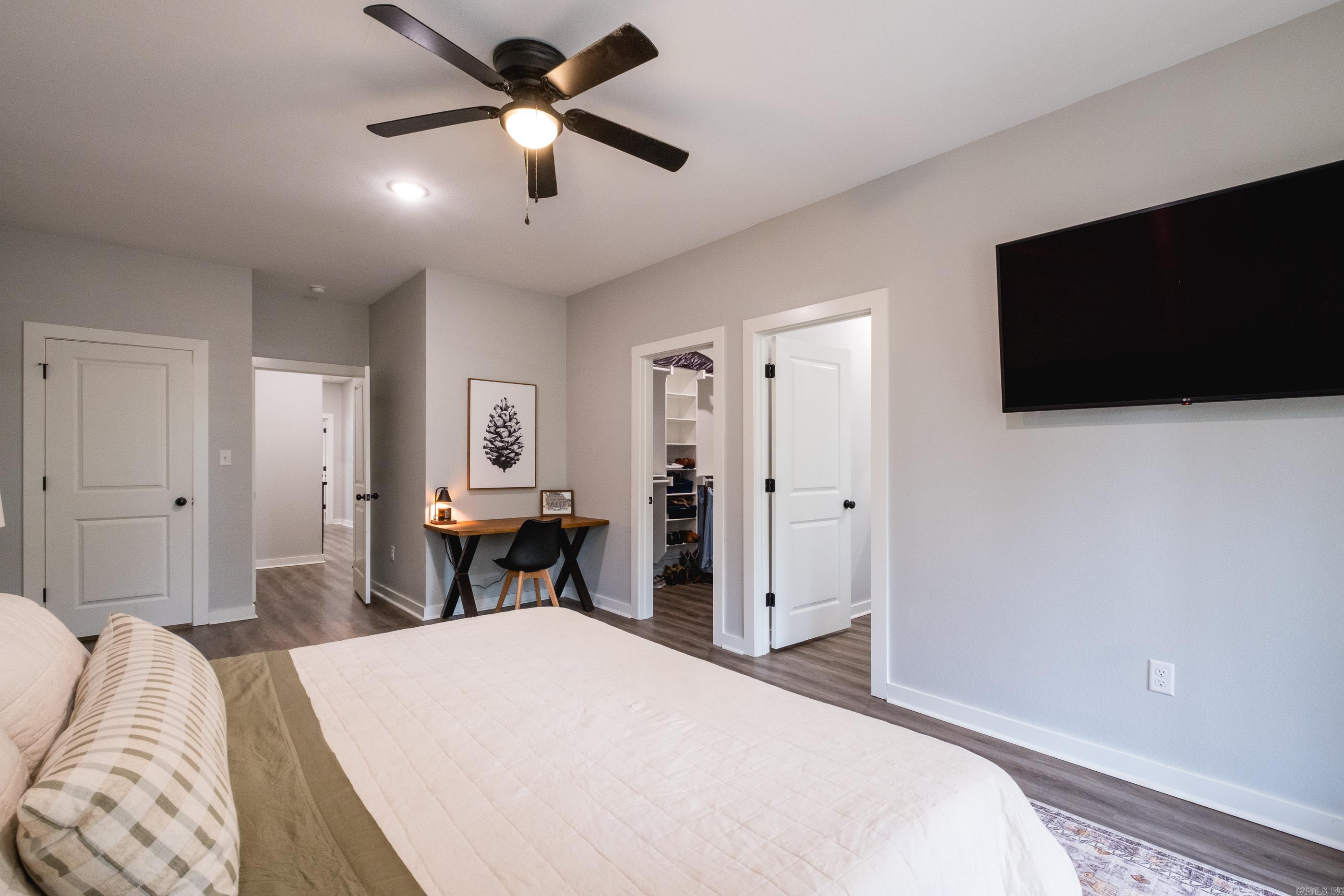 Lake Aire - Residential