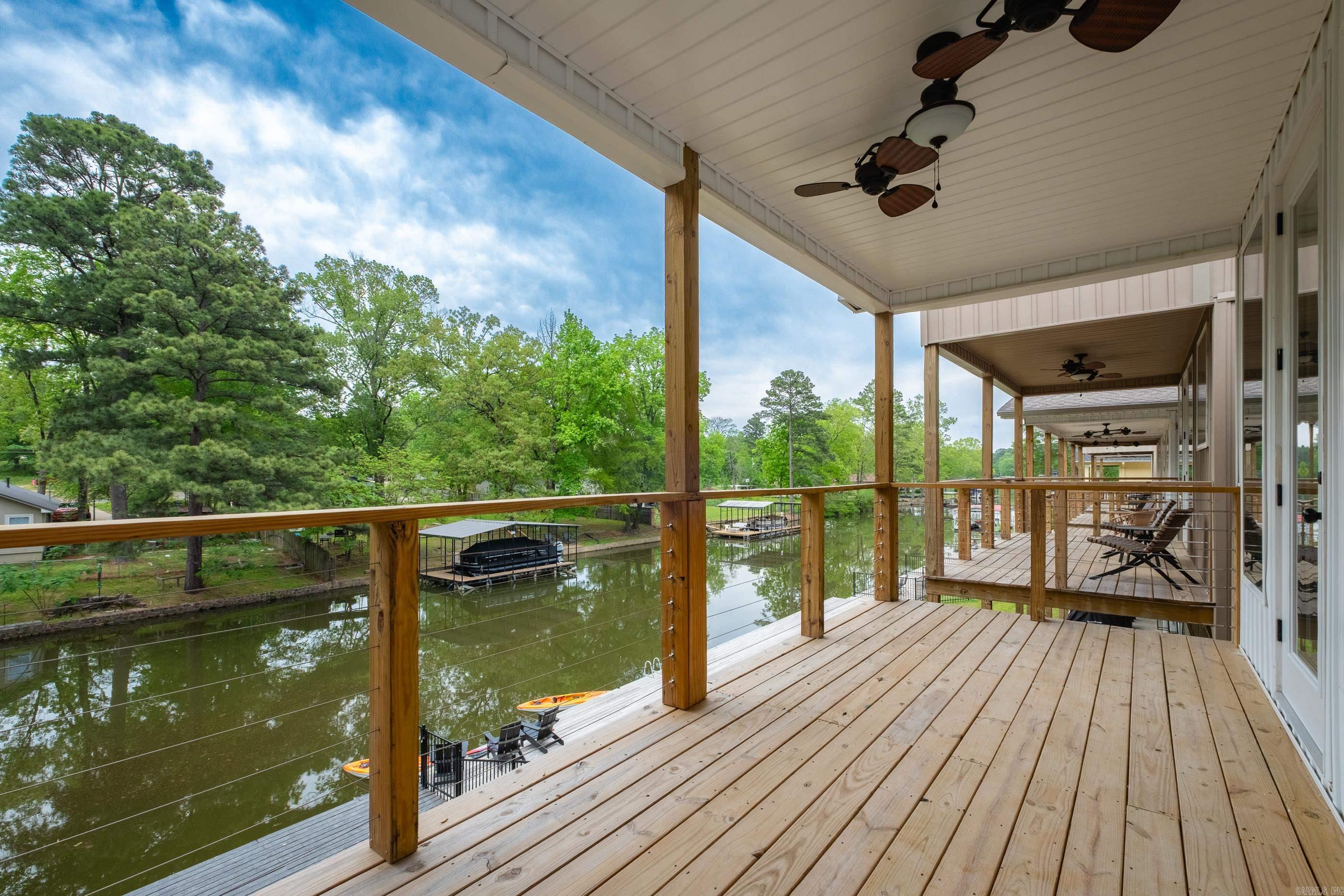 Lake Aire - Residential