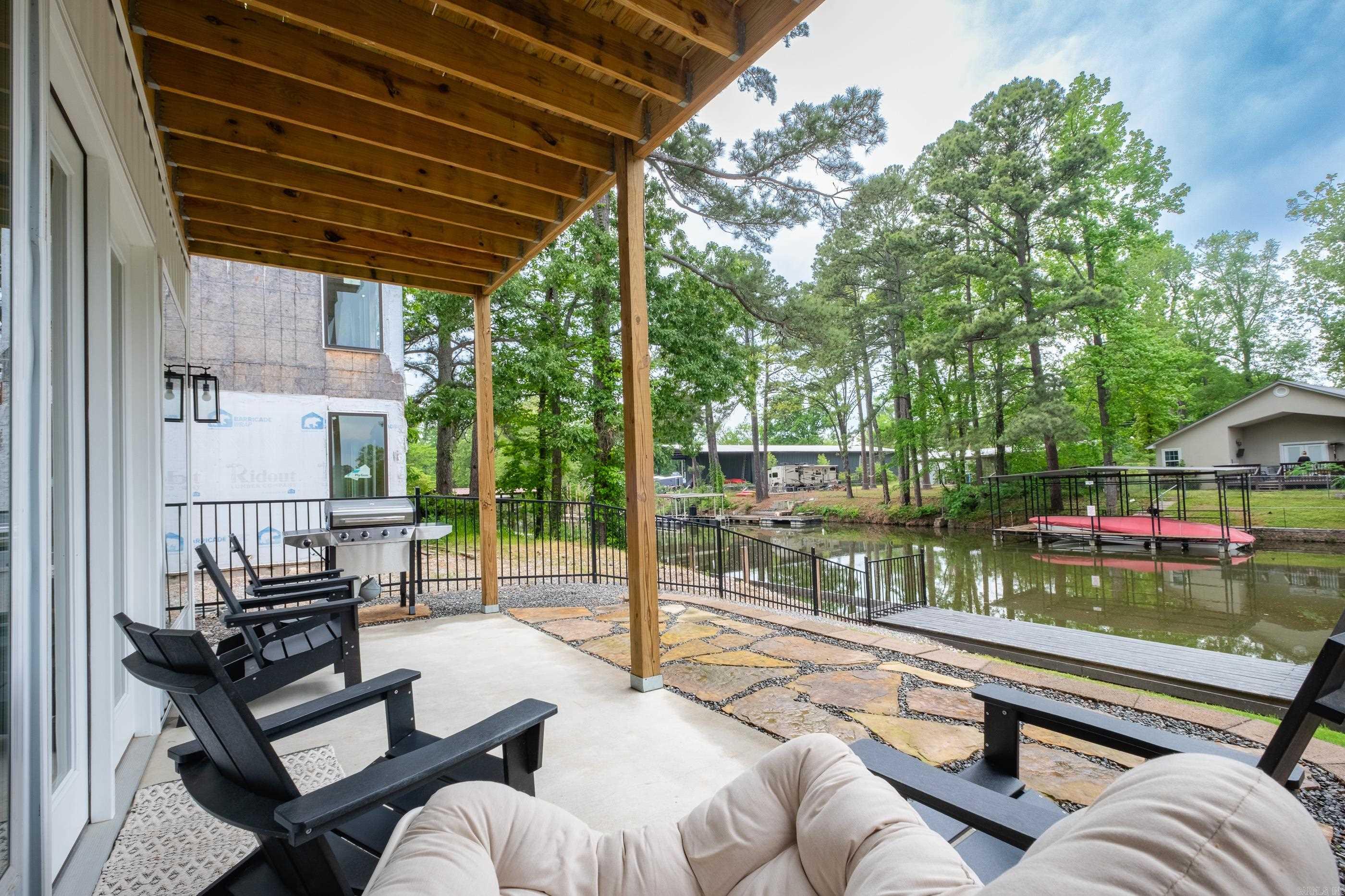 Lake Aire - Residential