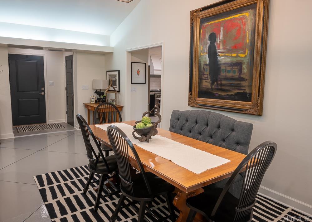 PLAZA HEIGHTS - Residential