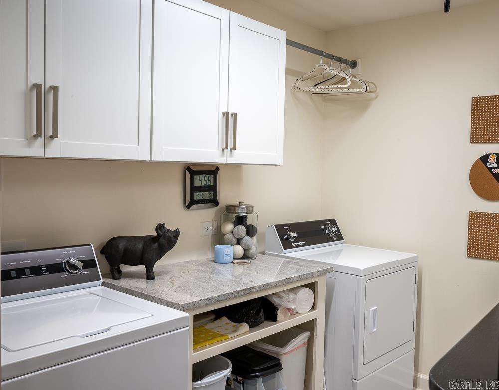 PLAZA HEIGHTS - Residential