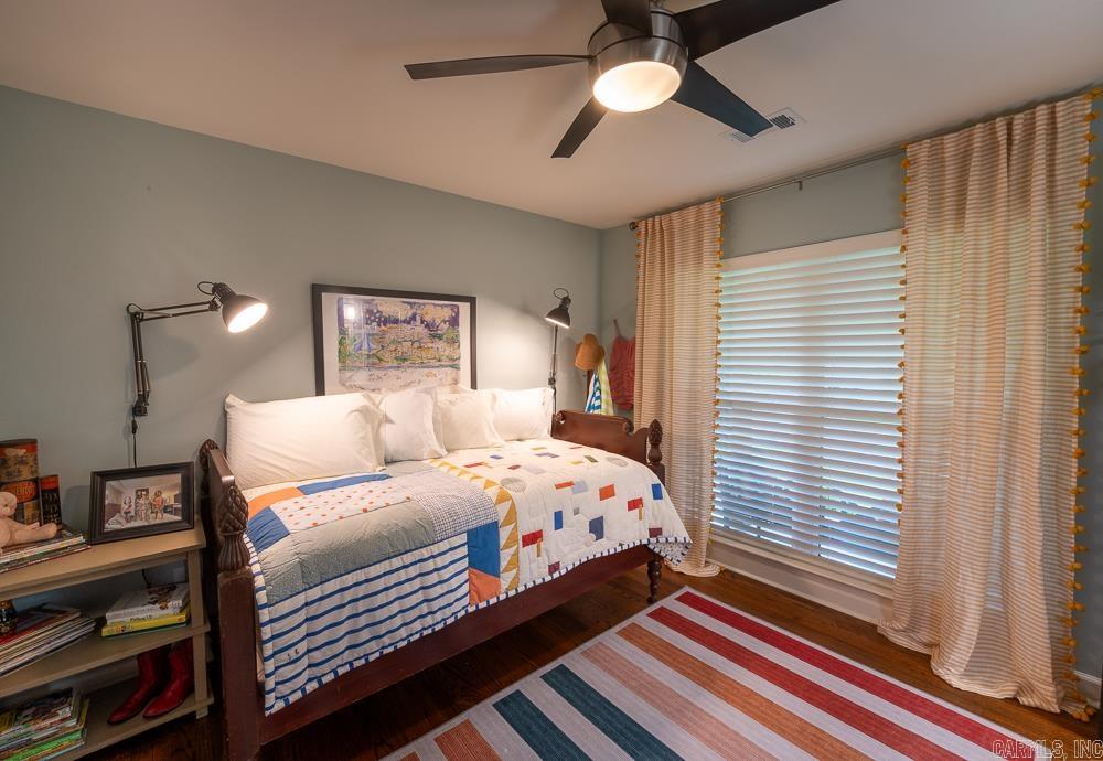 PLAZA HEIGHTS - Residential