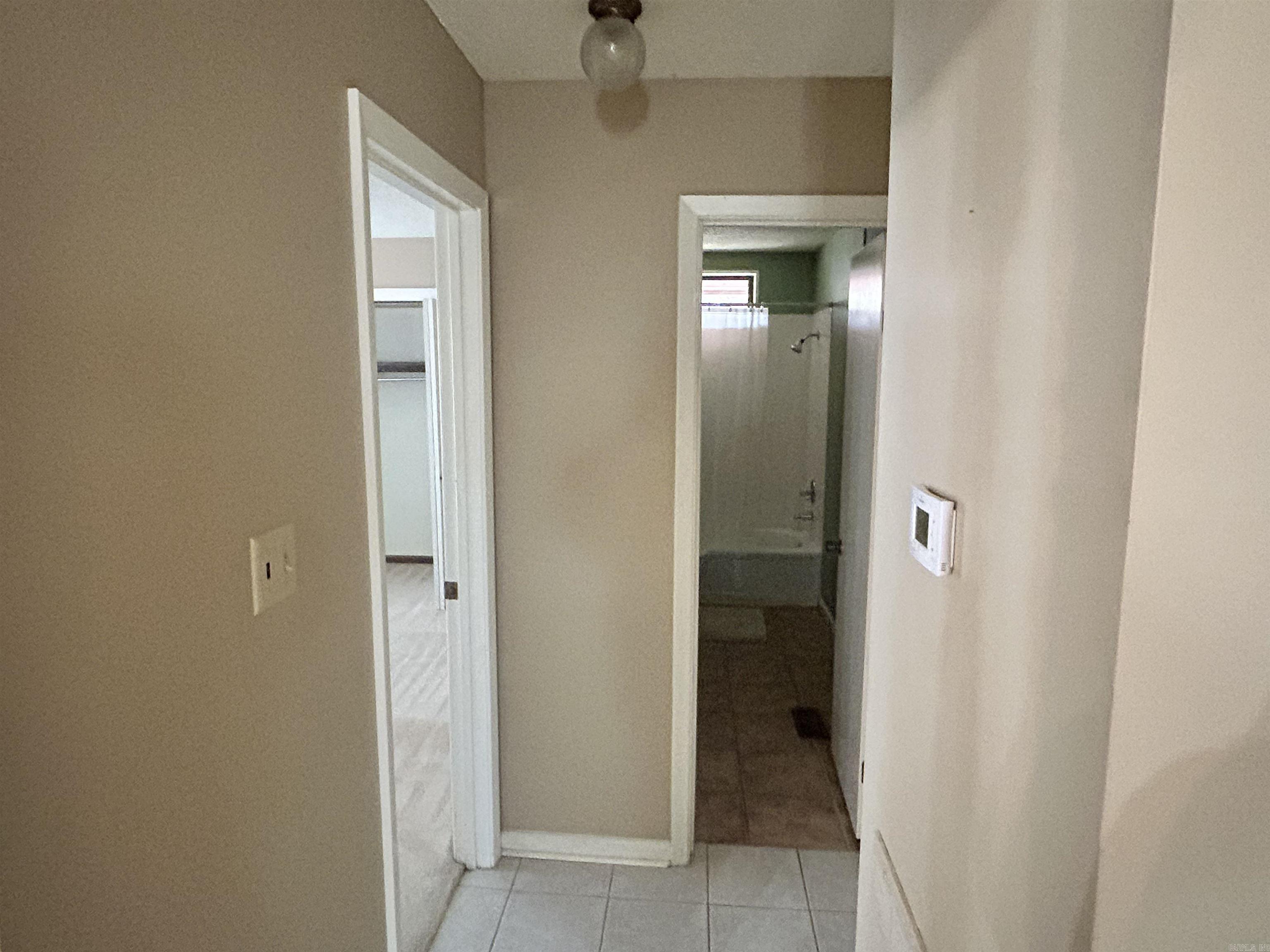 LAKEWOOD HILLS - Residential