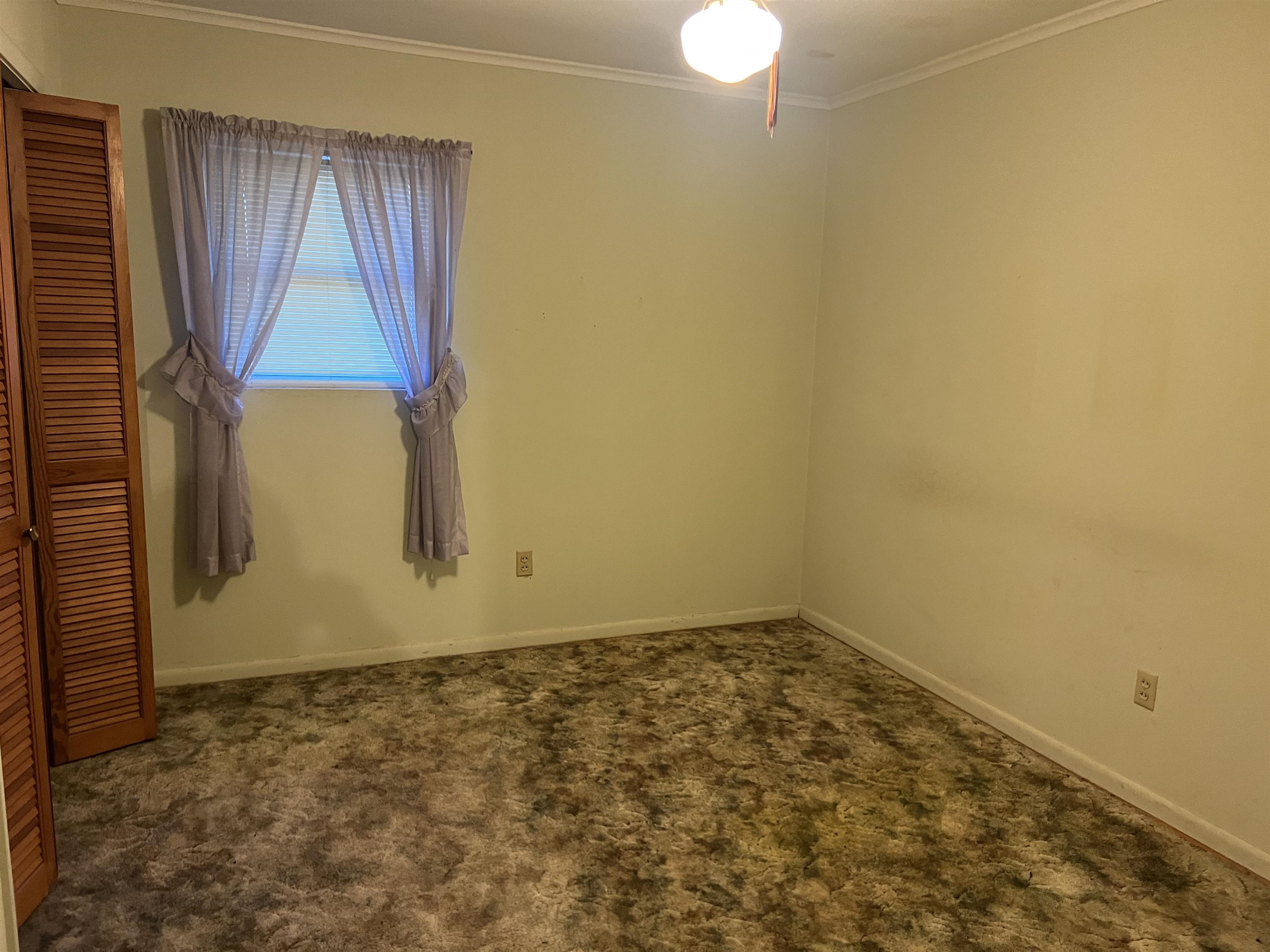 BRENTWOOD - Residential