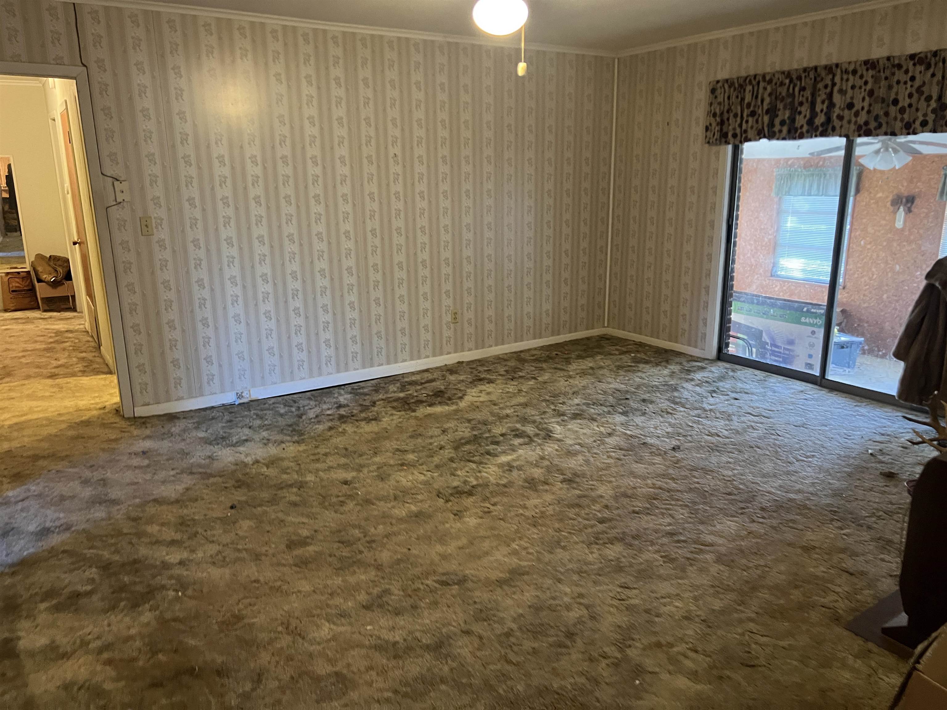 BRENTWOOD - Residential