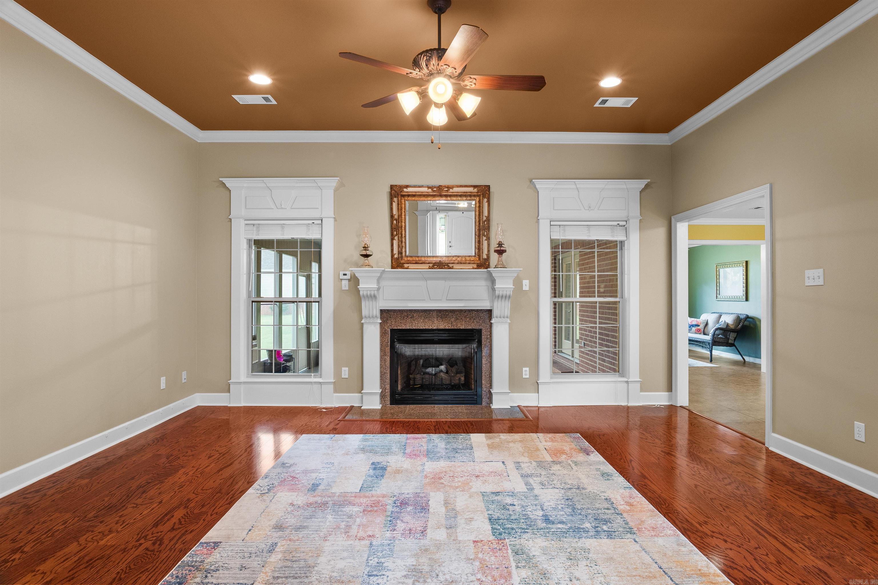 CORNERSTONE EST - Residential