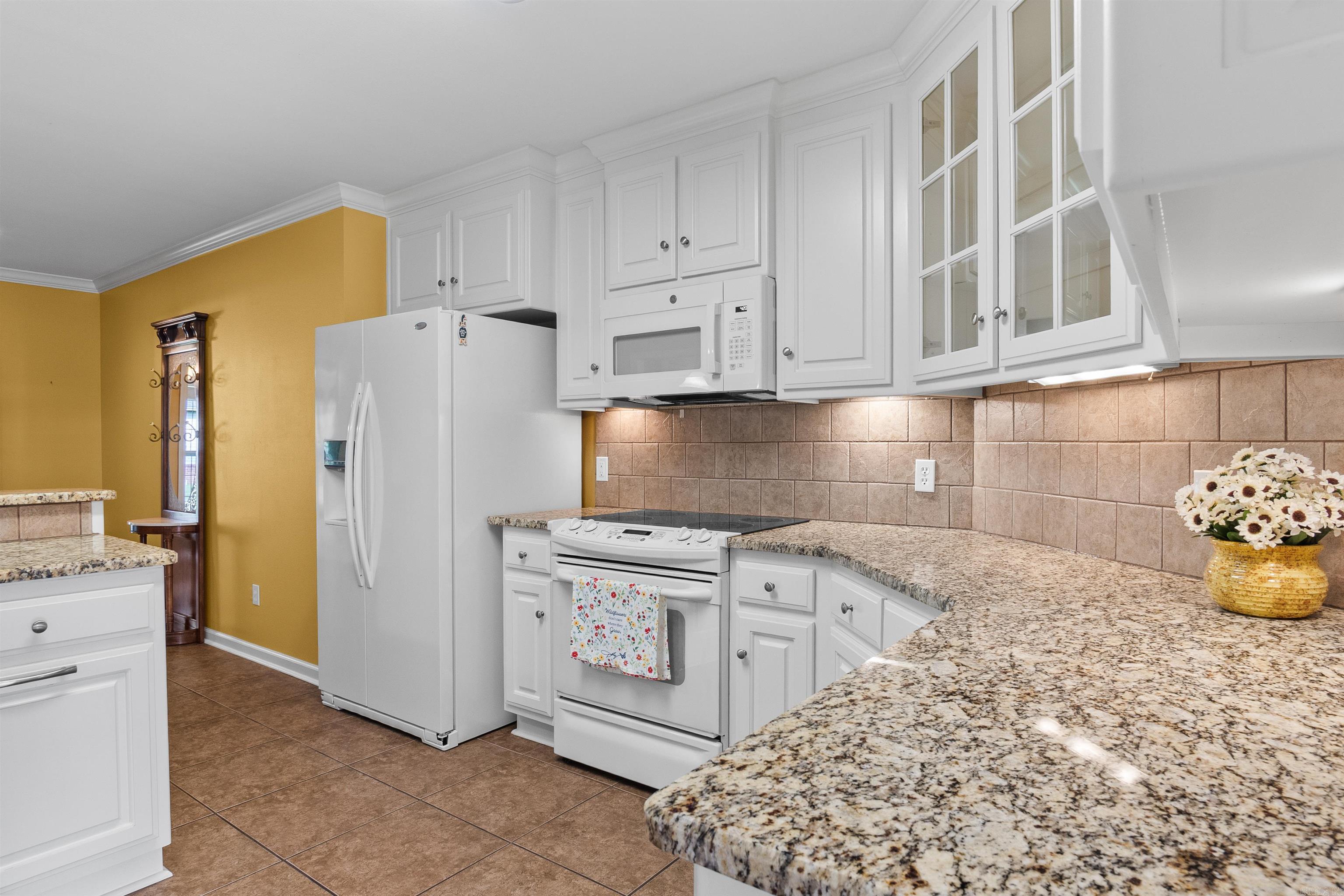 CORNERSTONE EST - Residential