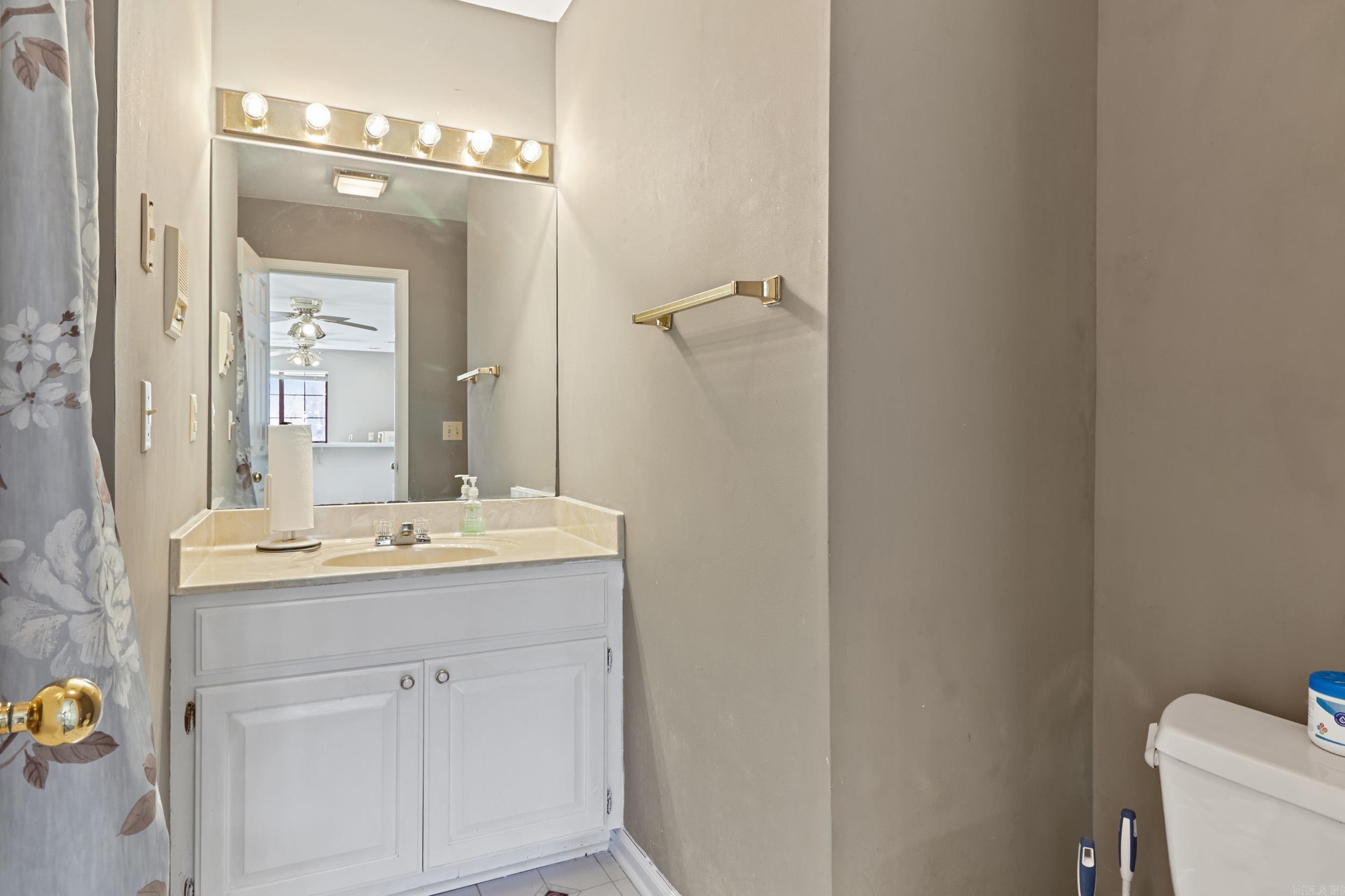 PLEASANT VALLEY - Residential