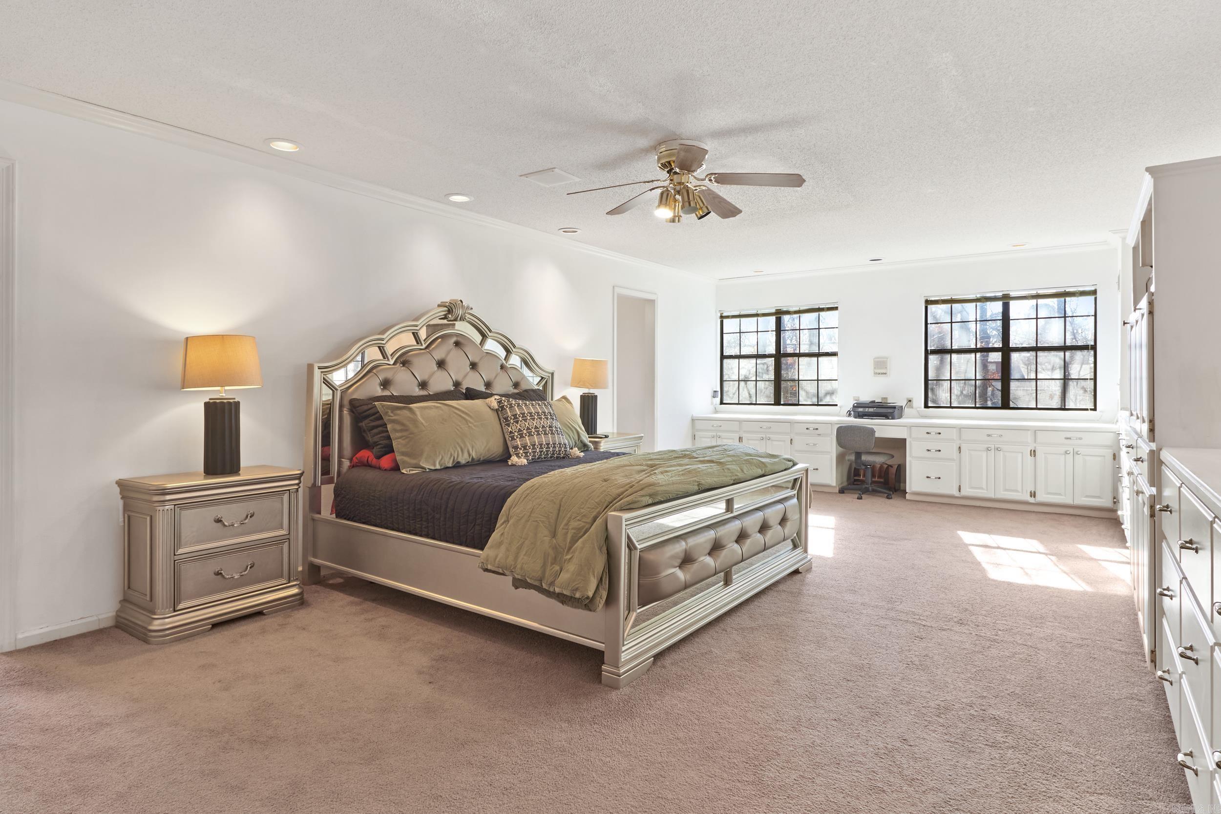 PLEASANT VALLEY - Residential