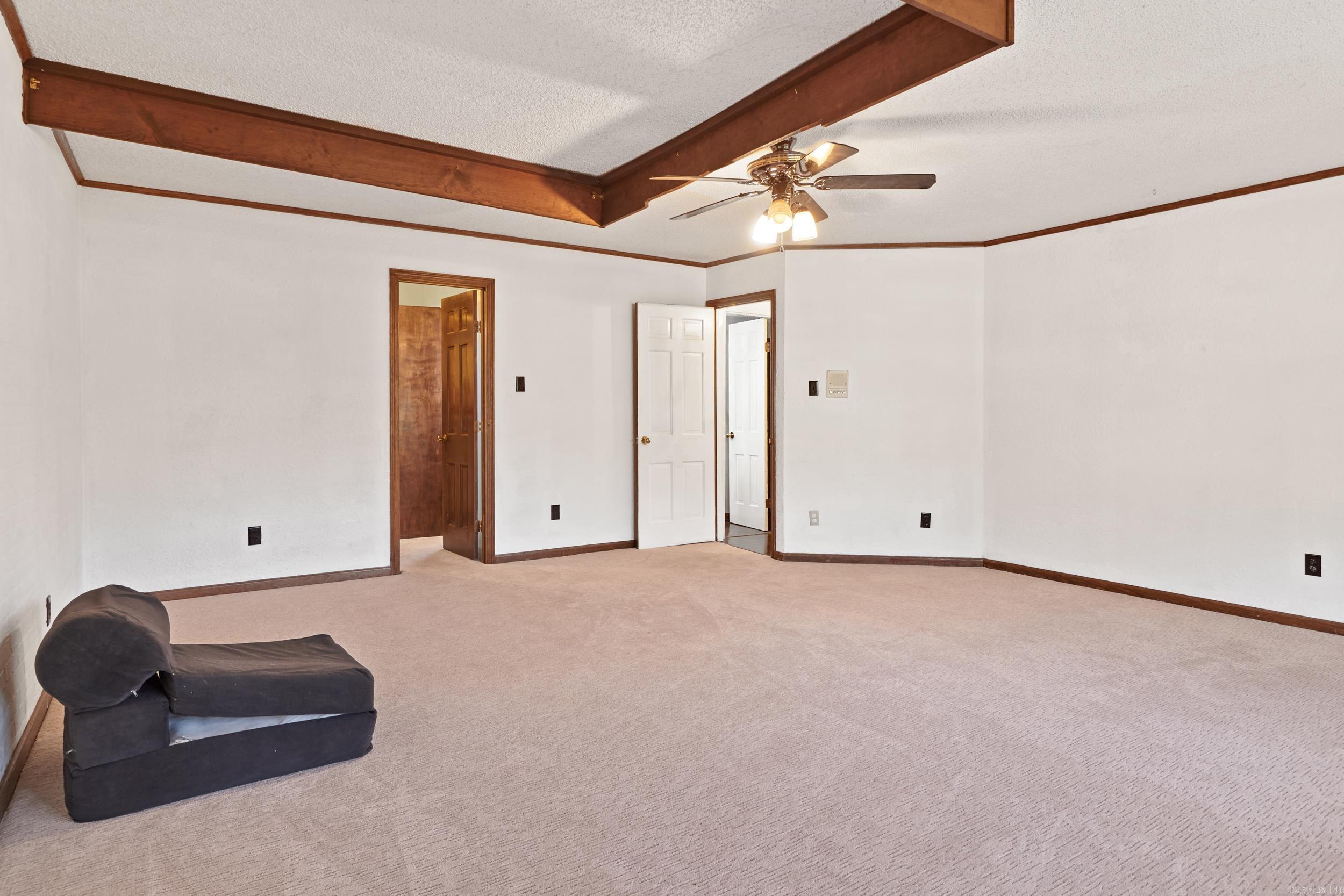 PLEASANT VALLEY - Residential