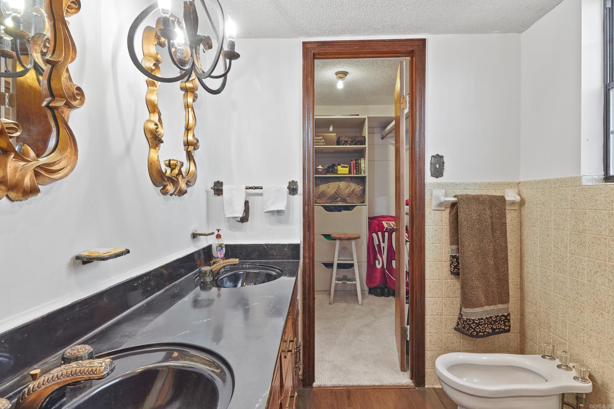 PLEASANT VALLEY - Residential