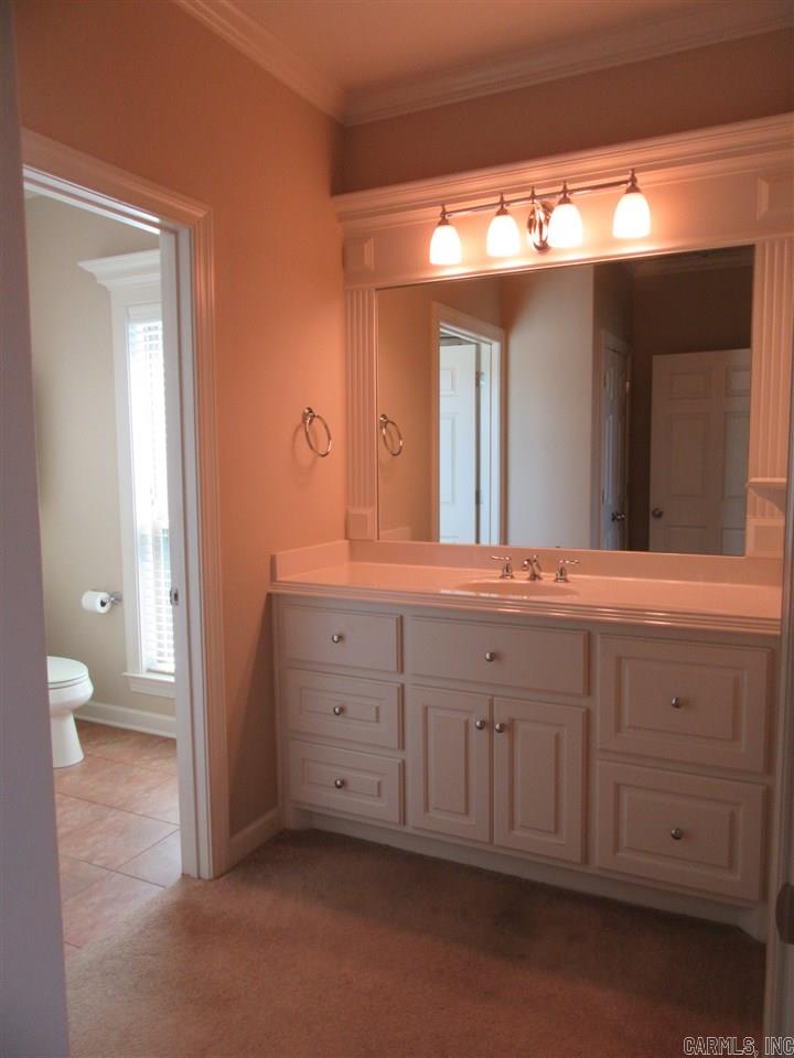 MAJESTIC POINTE - Residential