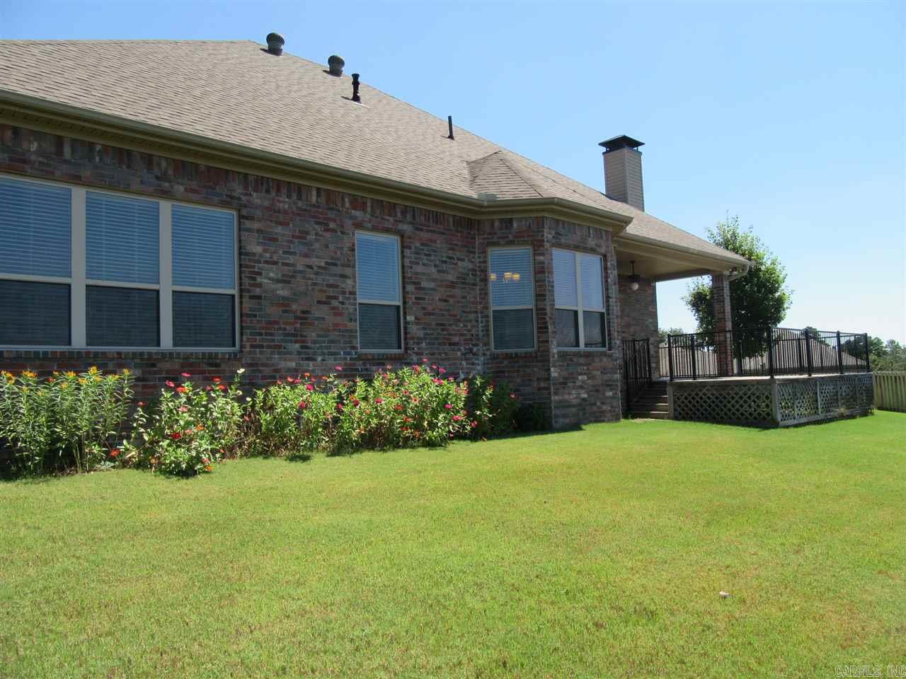 MAJESTIC POINTE - Residential