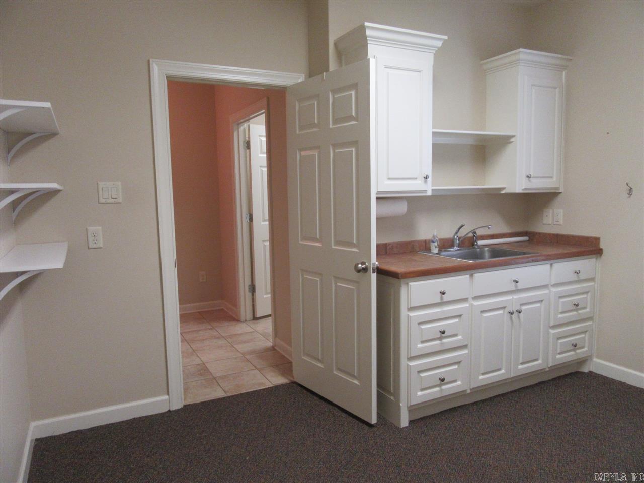 MAJESTIC POINTE - Residential