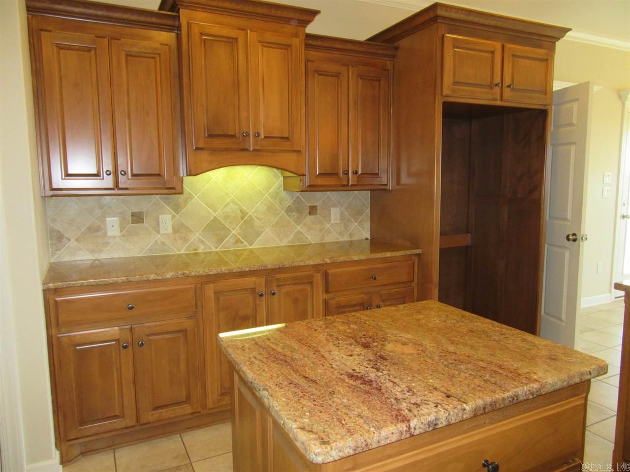 MAJESTIC POINTE - Residential