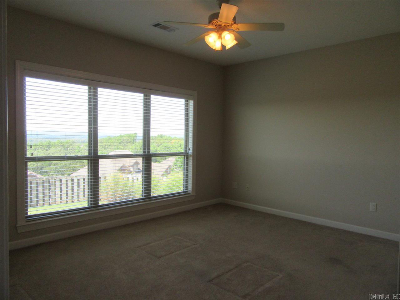 MAJESTIC POINTE - Residential