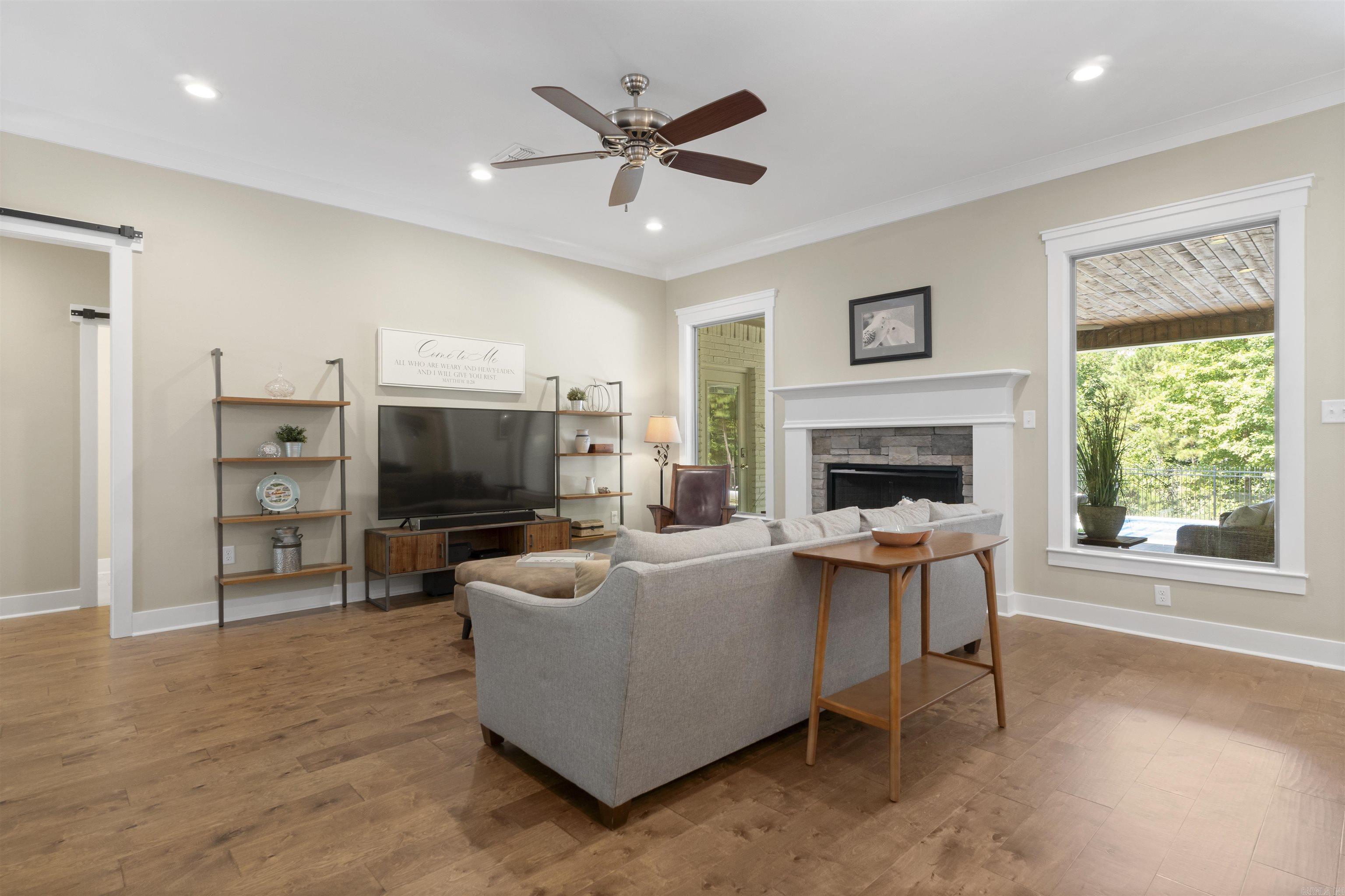 GLENWOOD SPRINGS - Residential