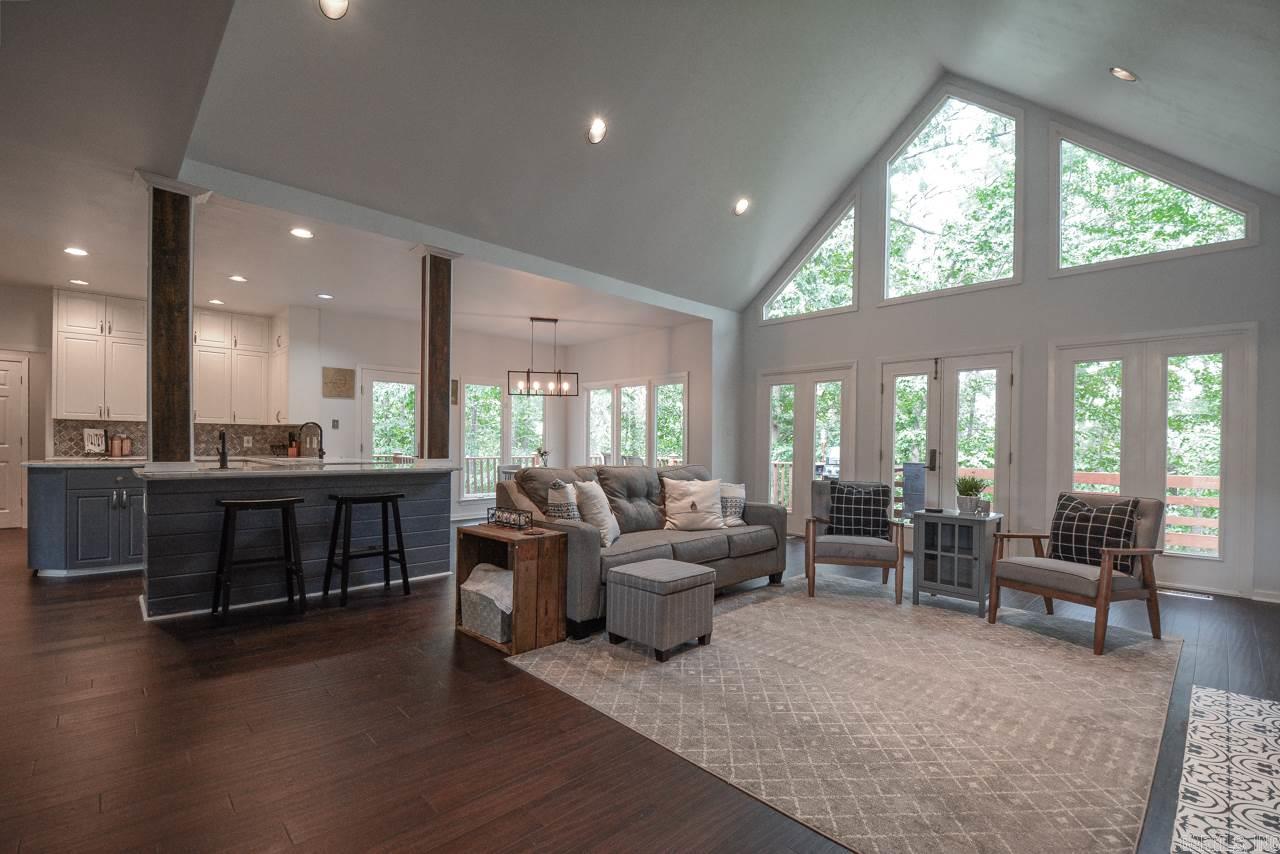 CHENAL VALLEY BASCOM PLACE - Residential