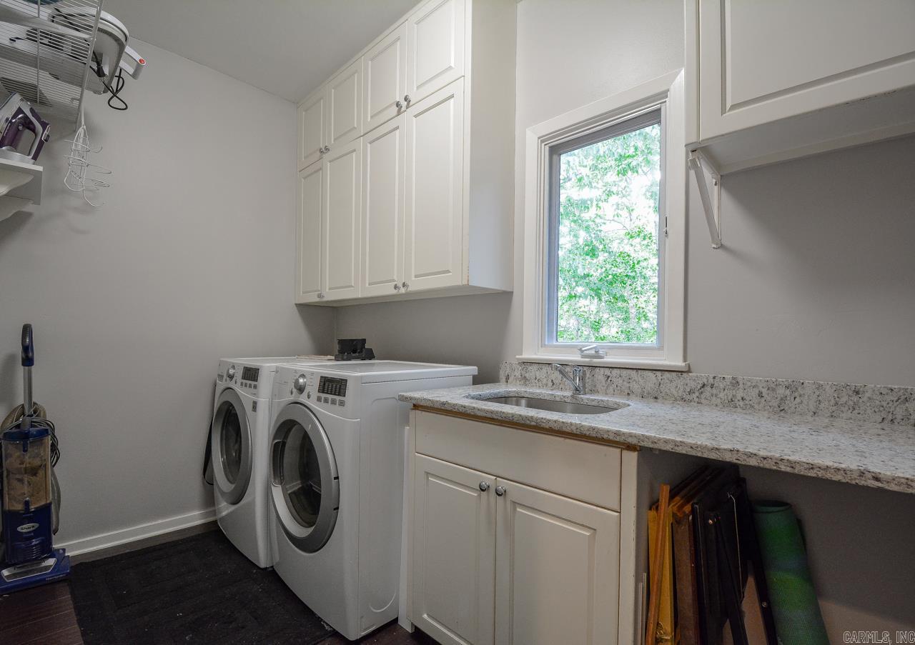 CHENAL VALLEY BASCOM PLACE - Residential