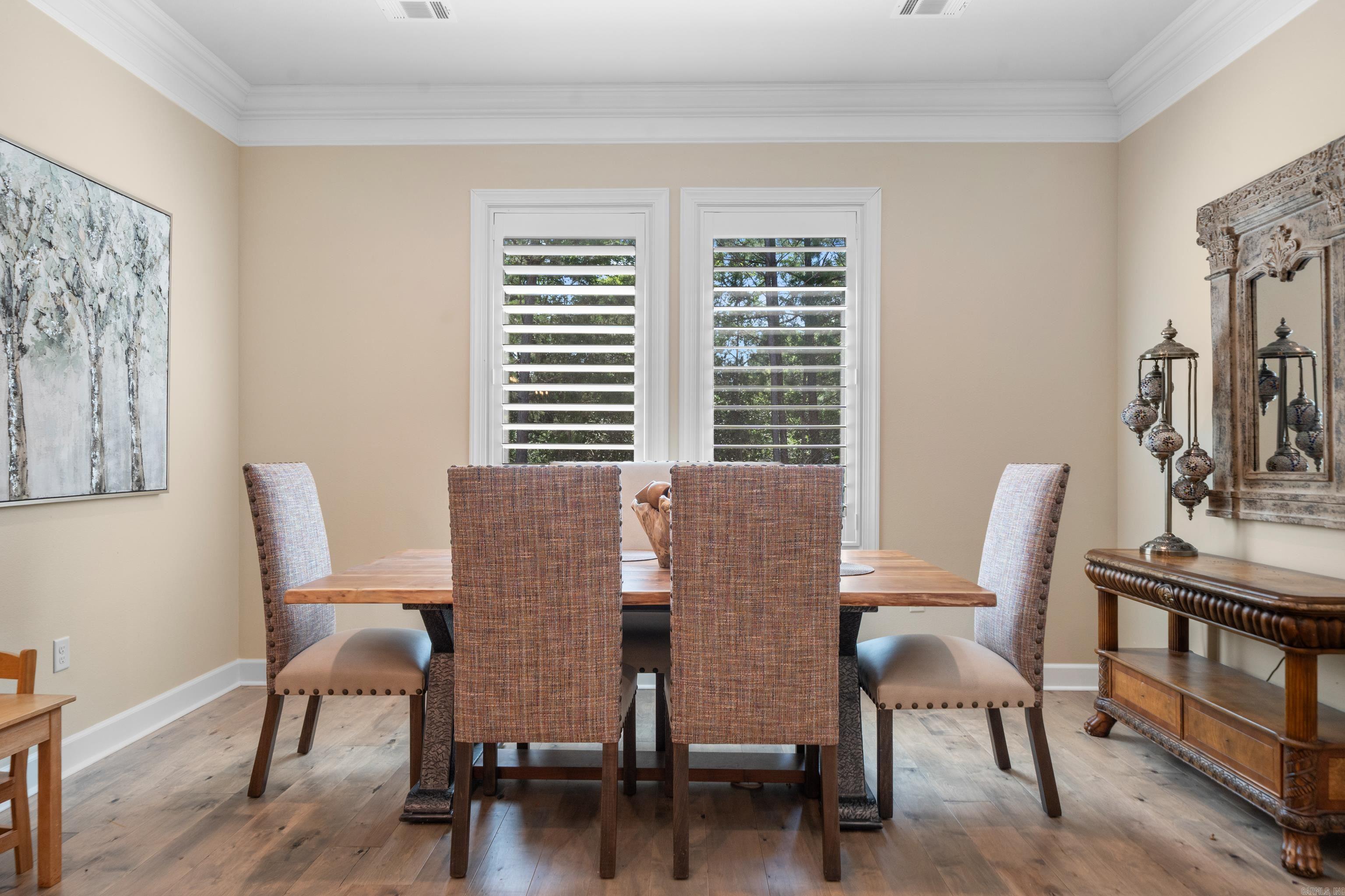 ARLINGTON PARK - Residential