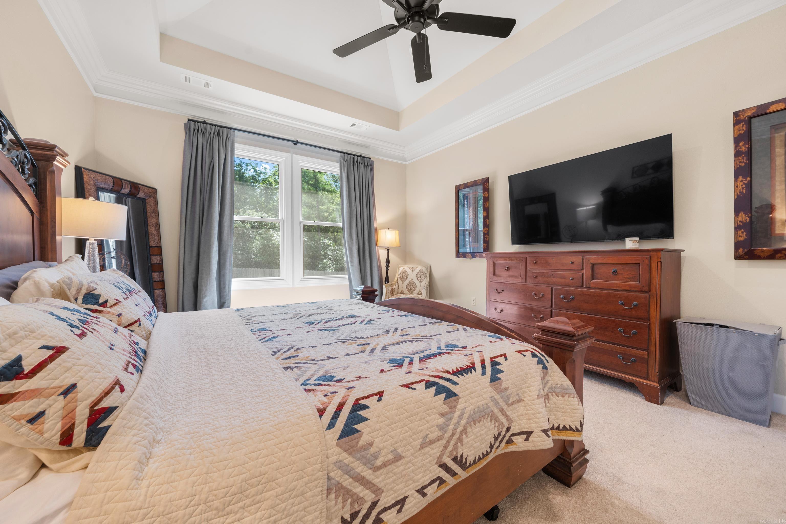 ARLINGTON PARK - Residential
