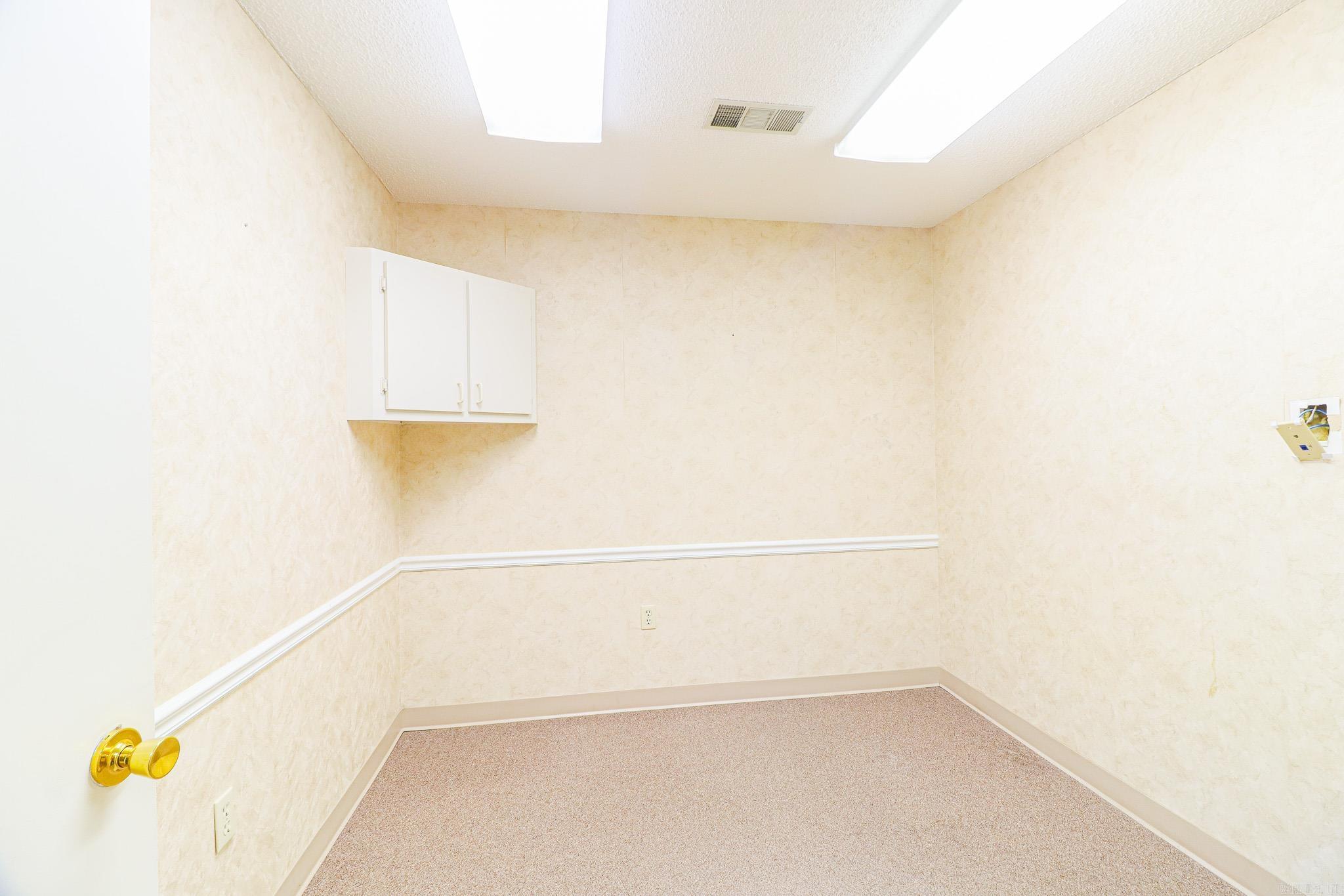 Meriwether Trust 1st - Commercial Lease