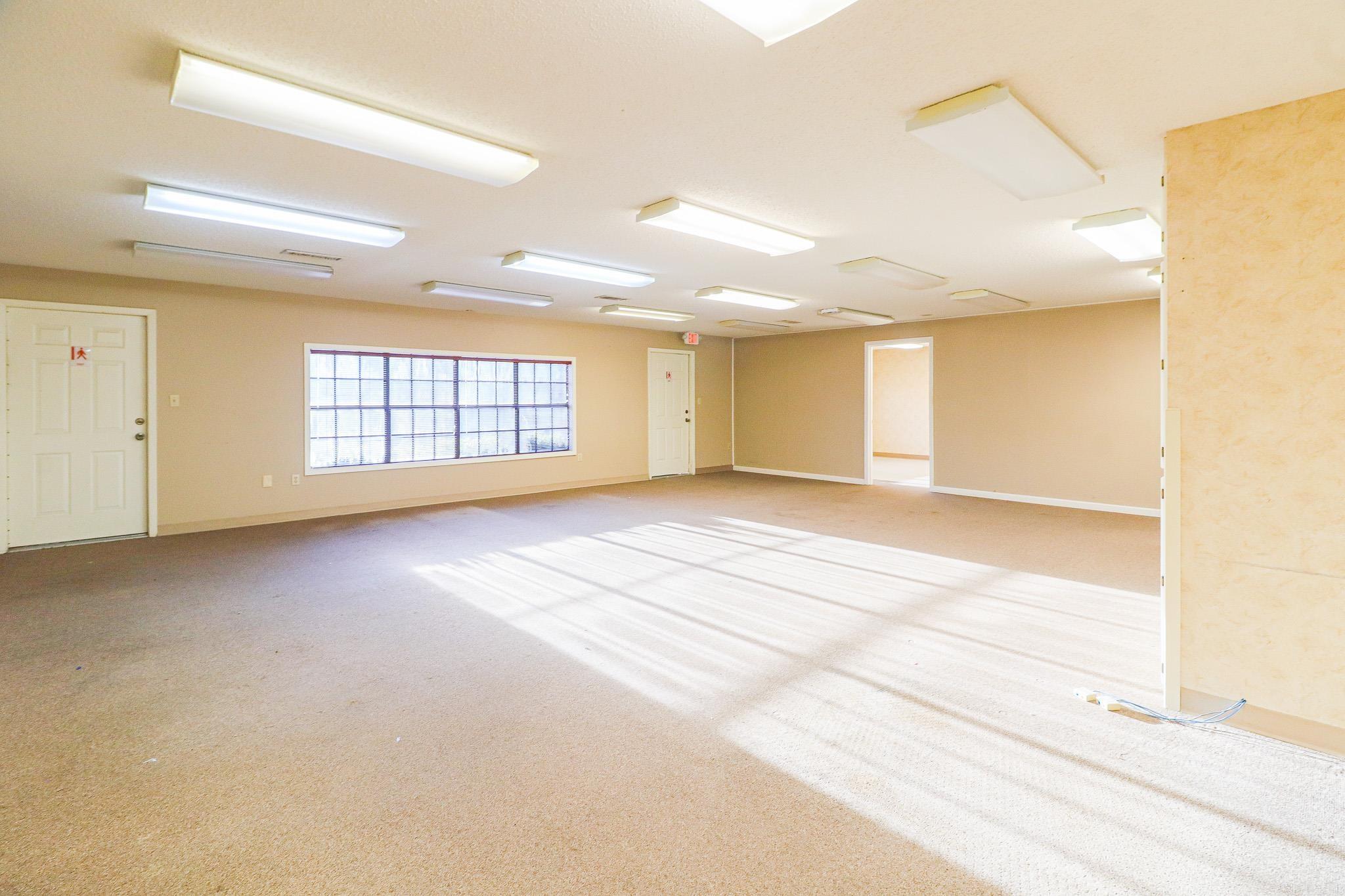Meriwether Trust 1st - Commercial Lease