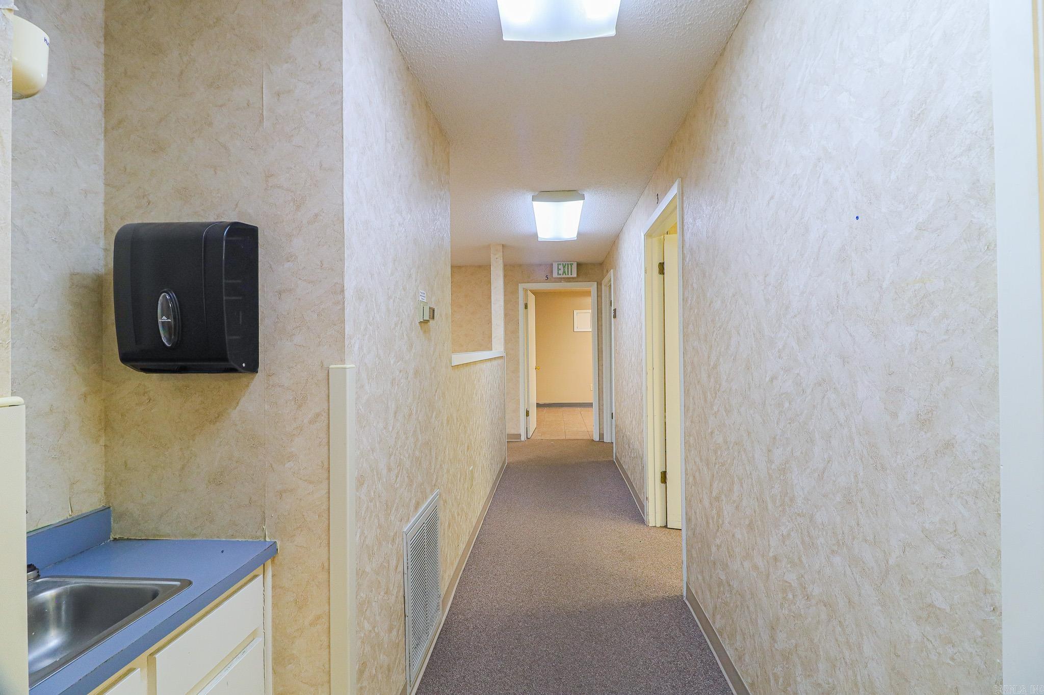 Meriwether Trust 1st - Commercial Lease
