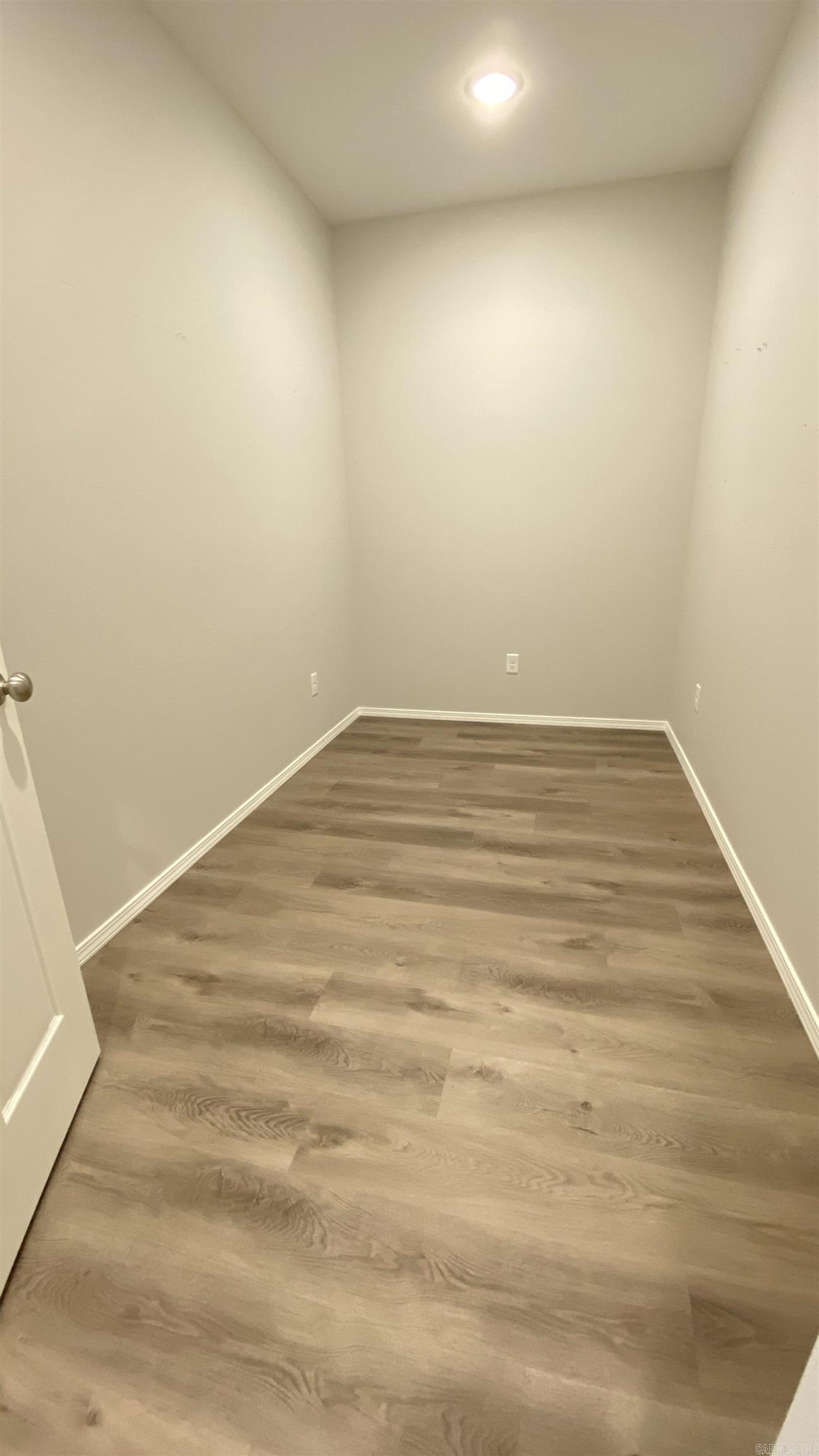 THE VILLAGES AT MAGNOLIA LANE - Residential