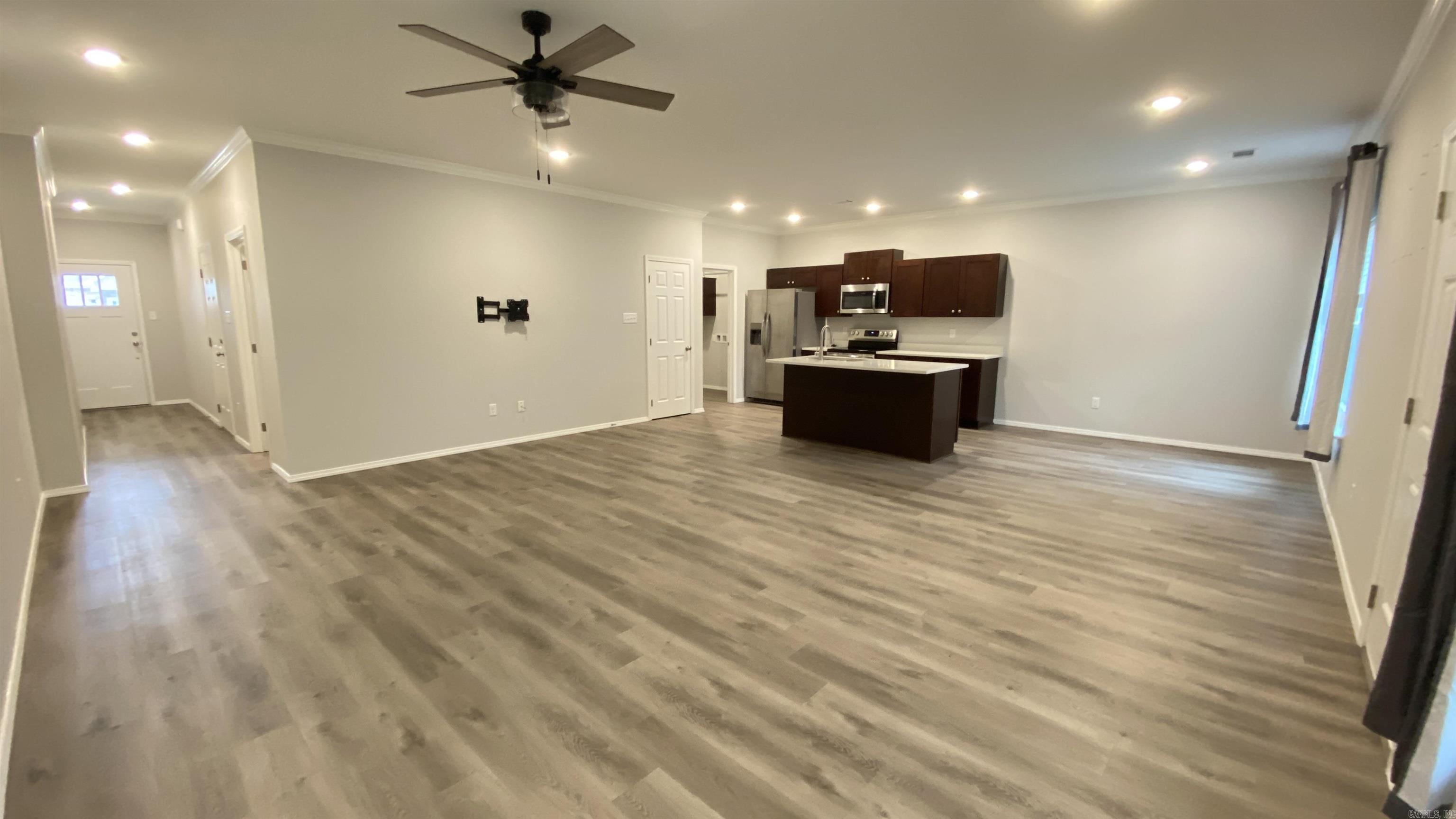 THE VILLAGES AT MAGNOLIA LANE - Residential