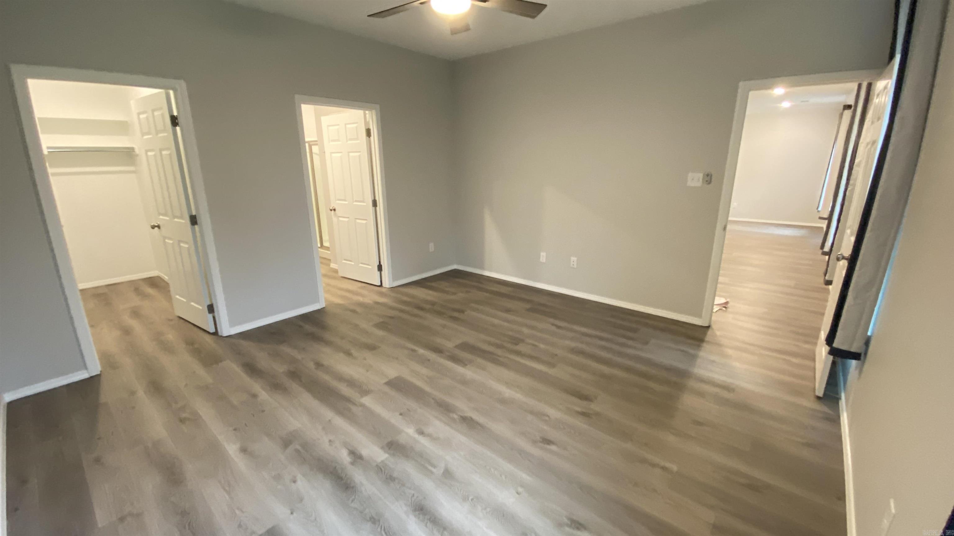 THE VILLAGES AT MAGNOLIA LANE - Residential