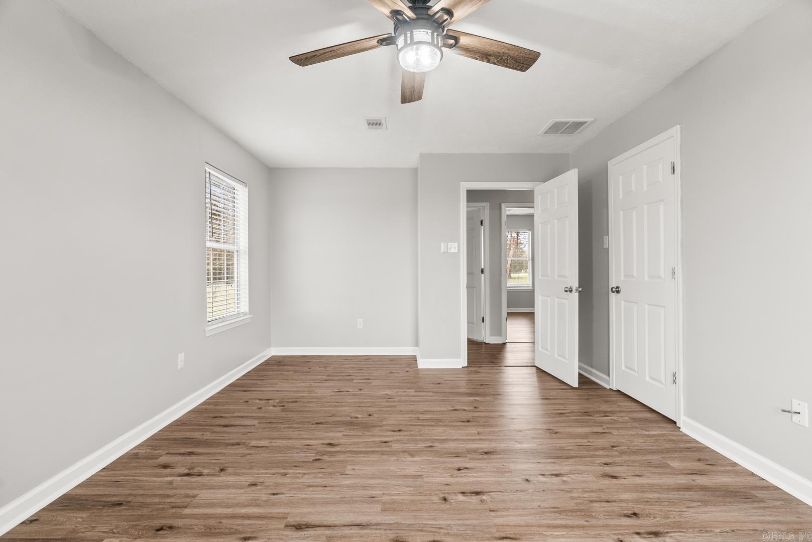 MILL CREEK EST - Residential