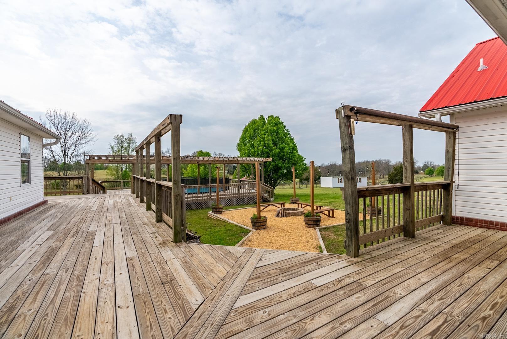 MILL CREEK EST - Residential