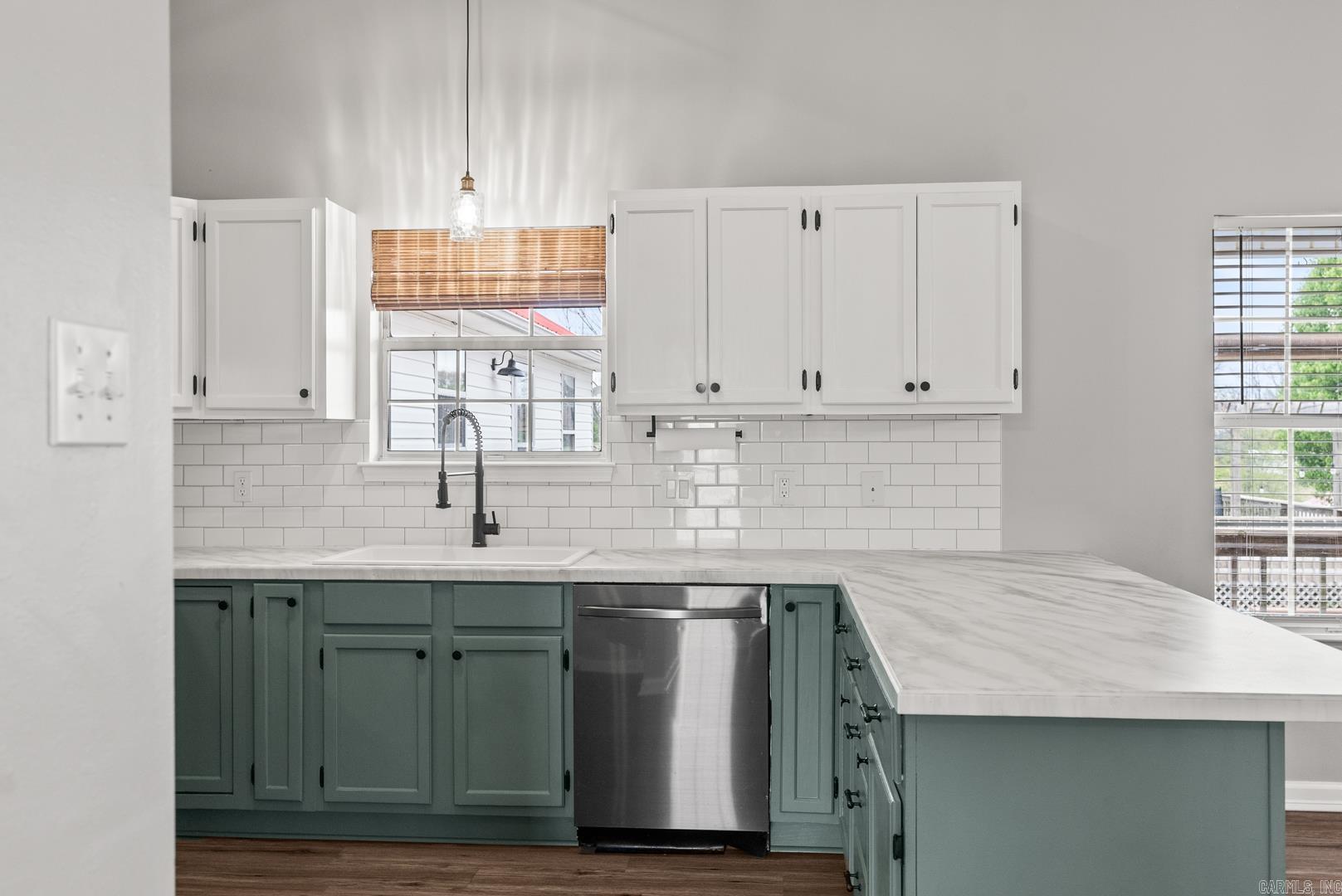 MILL CREEK EST - Residential