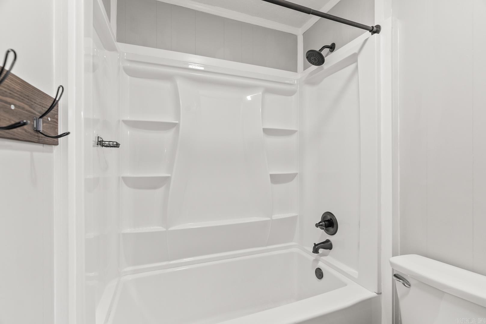 MILL CREEK EST - Residential