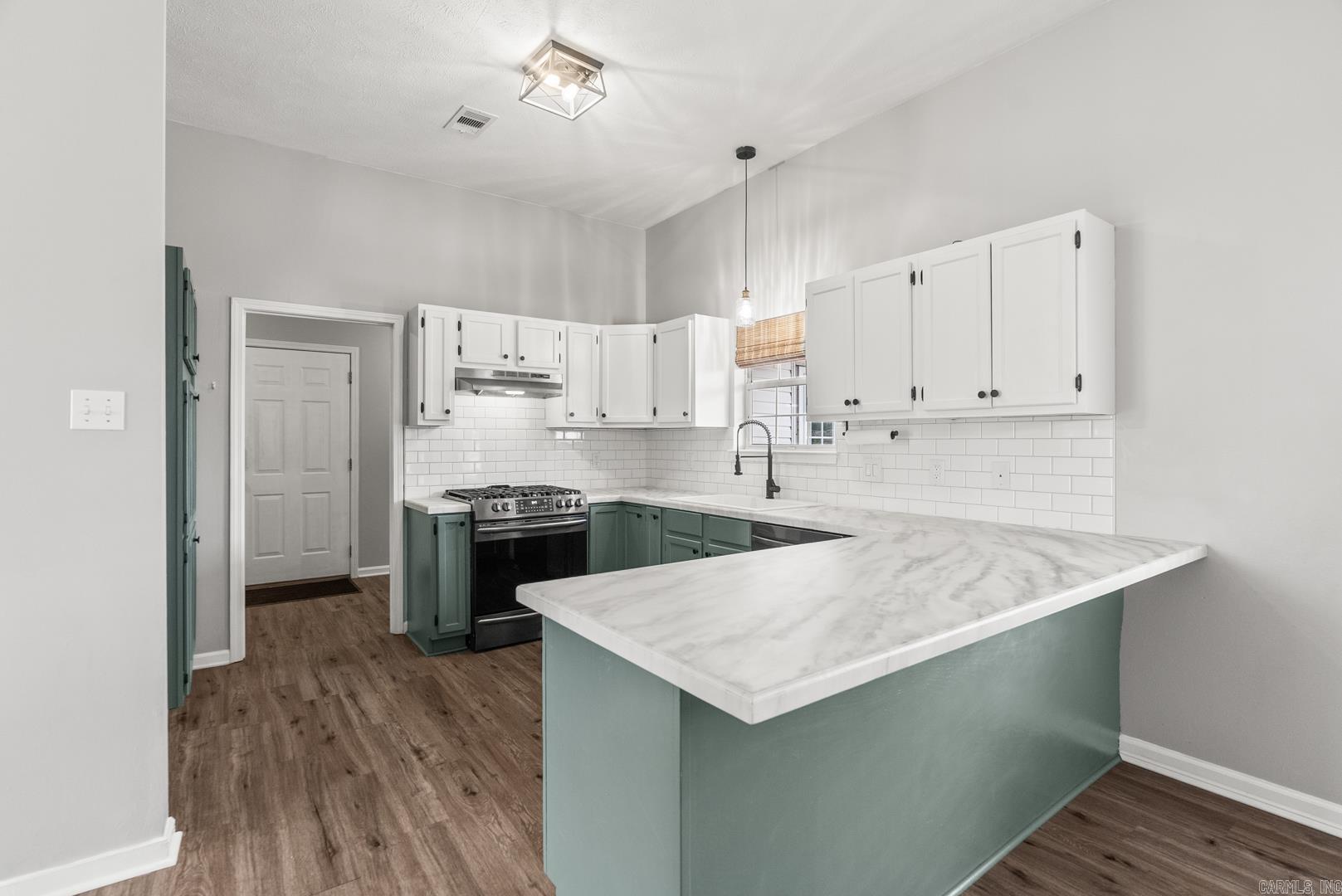 MILL CREEK EST - Residential