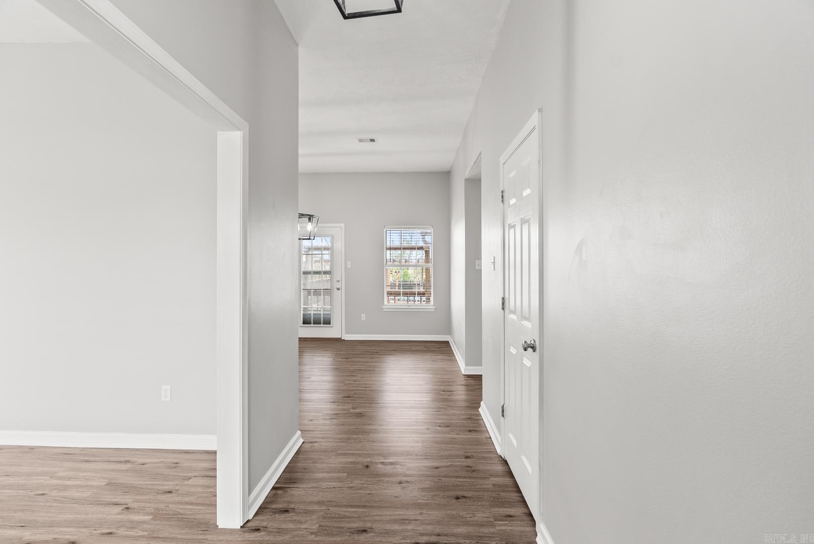 MILL CREEK EST - Residential