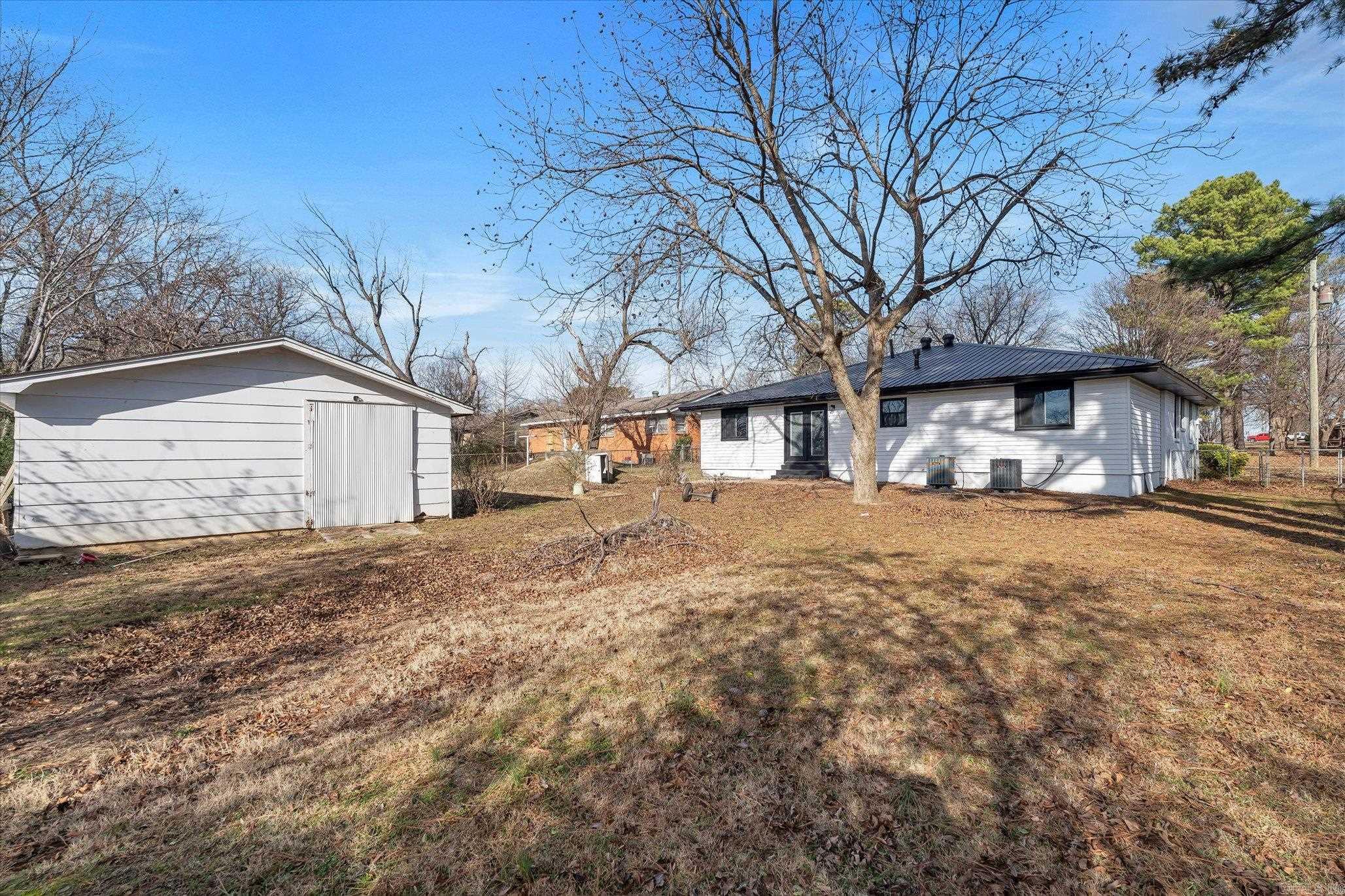 NOBLE ACRES - Residential