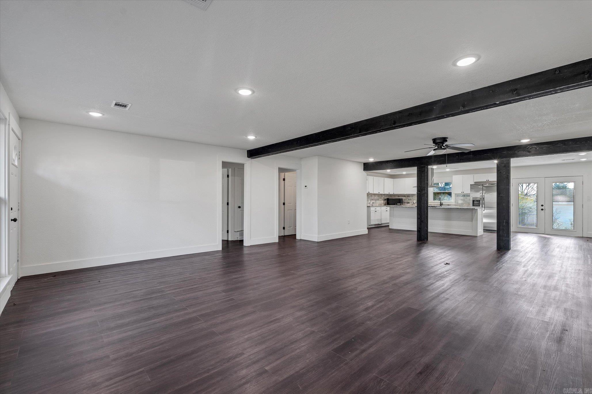 NOBLE ACRES - Residential