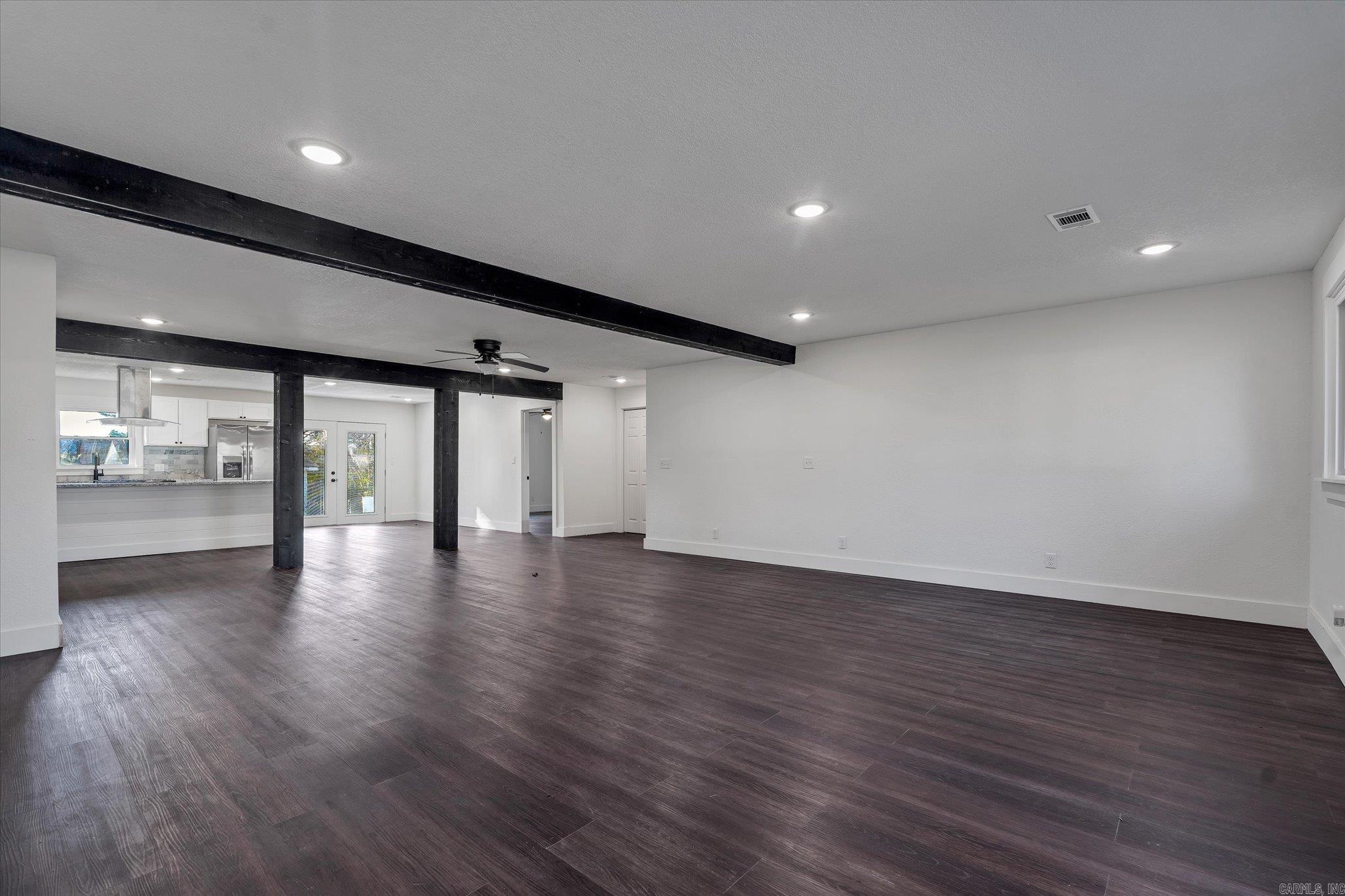 NOBLE ACRES - Residential