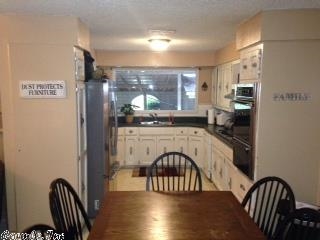 RIVER RIDGE - Residential